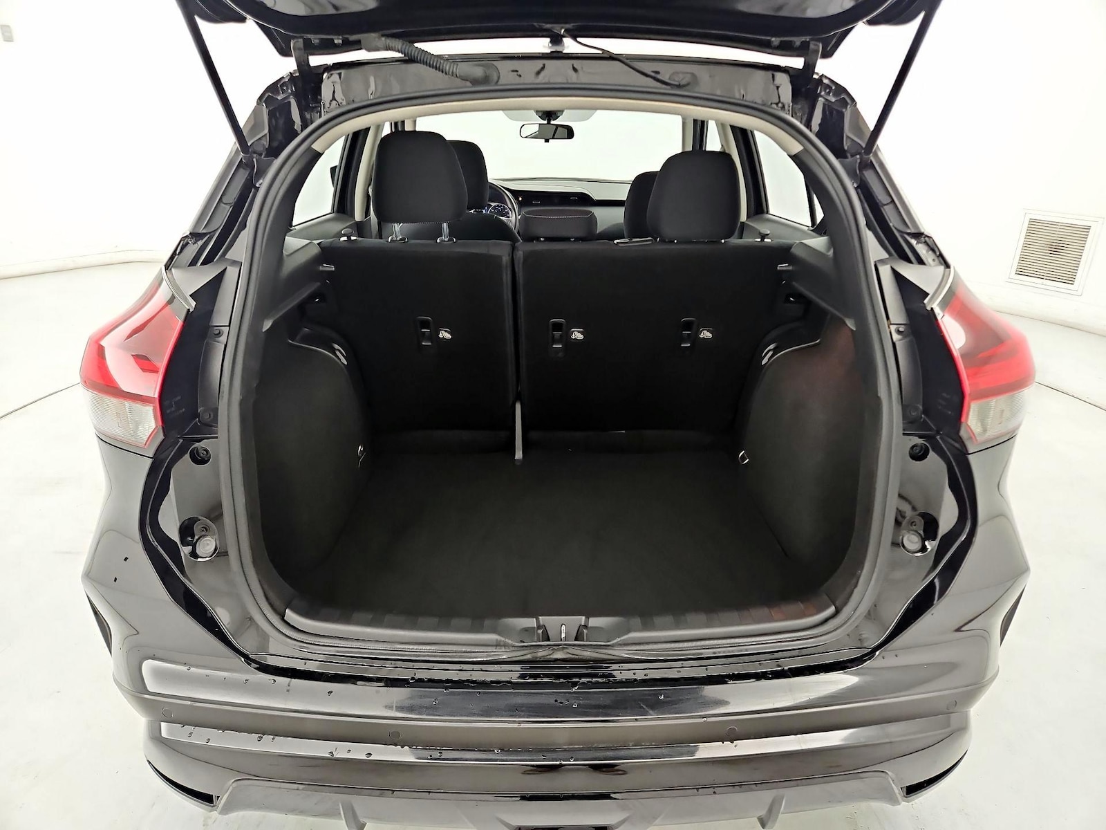 2022 Nissan Kicks S - Photo 21