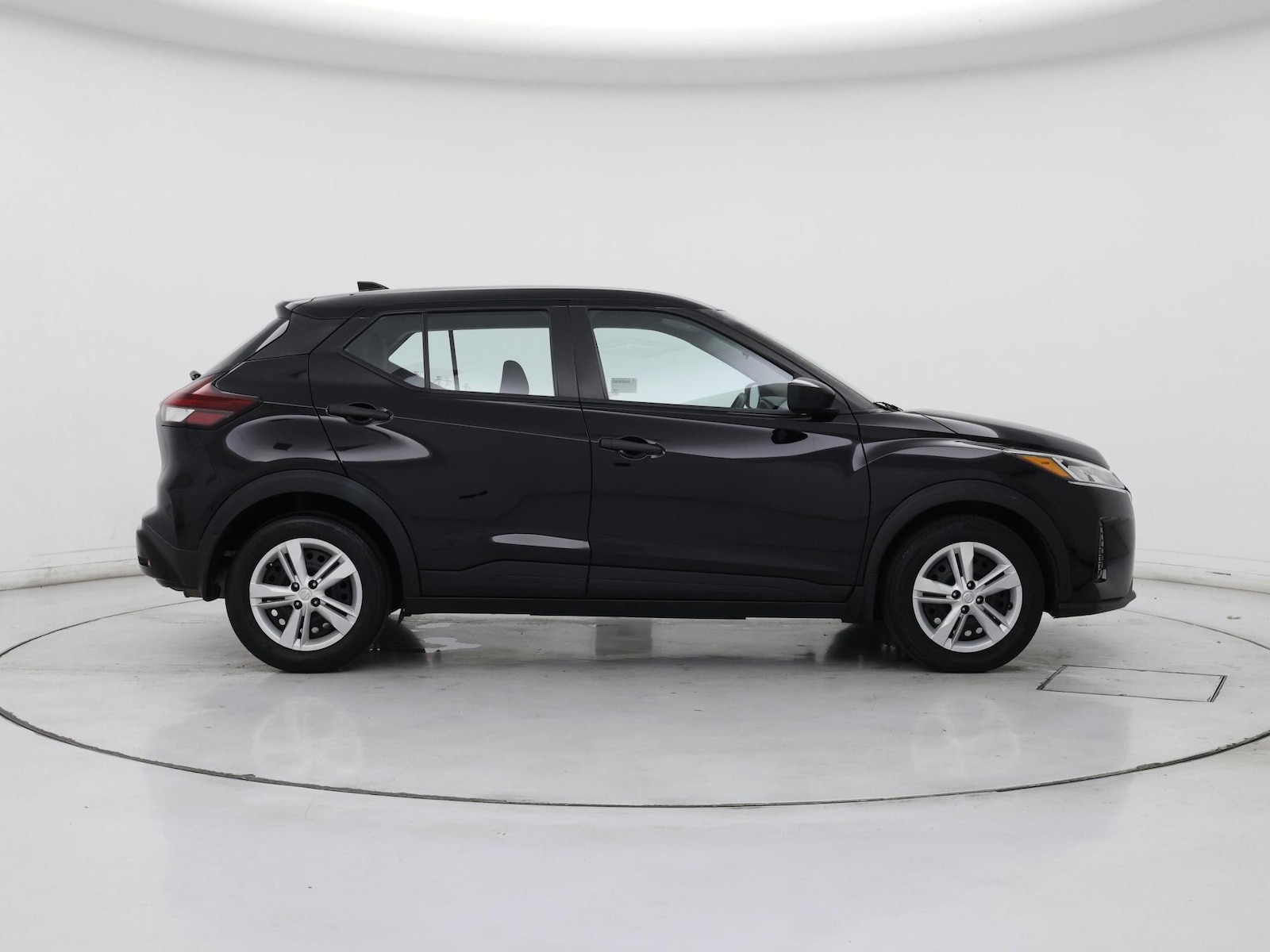 2022 Nissan Kicks S - Photo 8