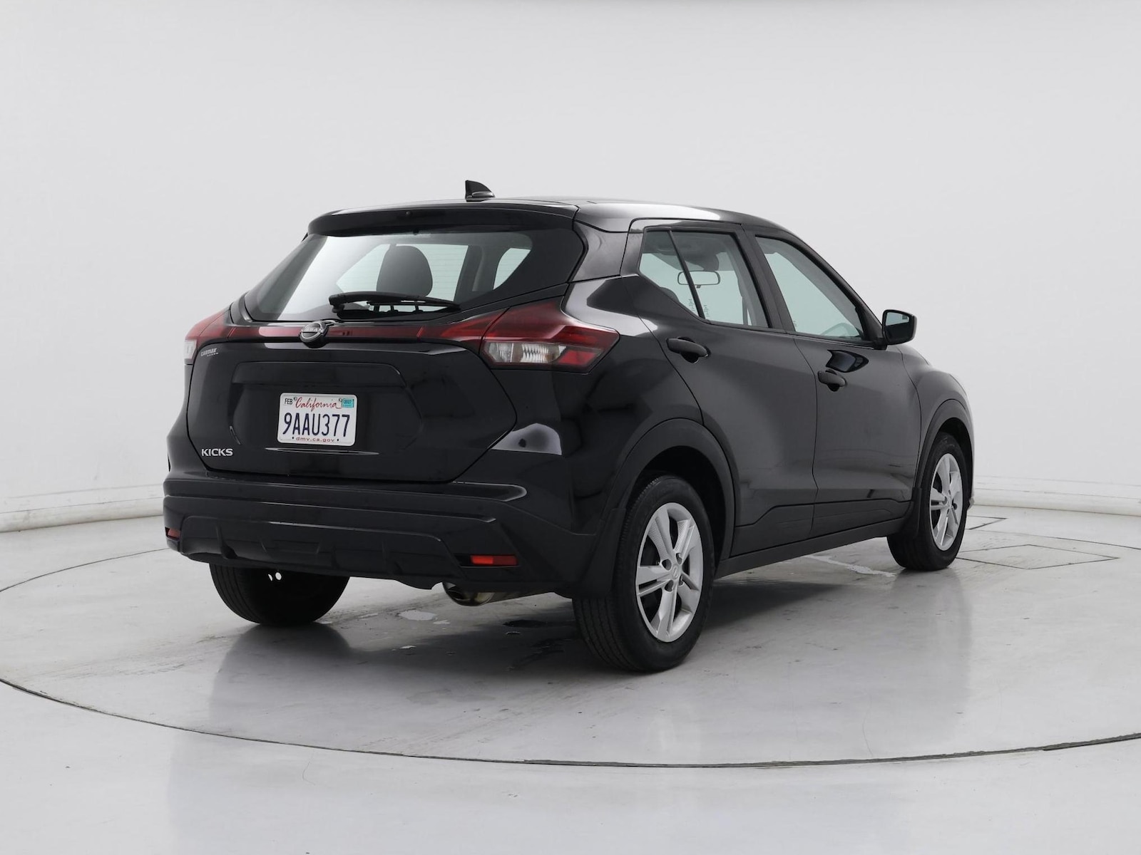 2022 Nissan Kicks S - Photo 9