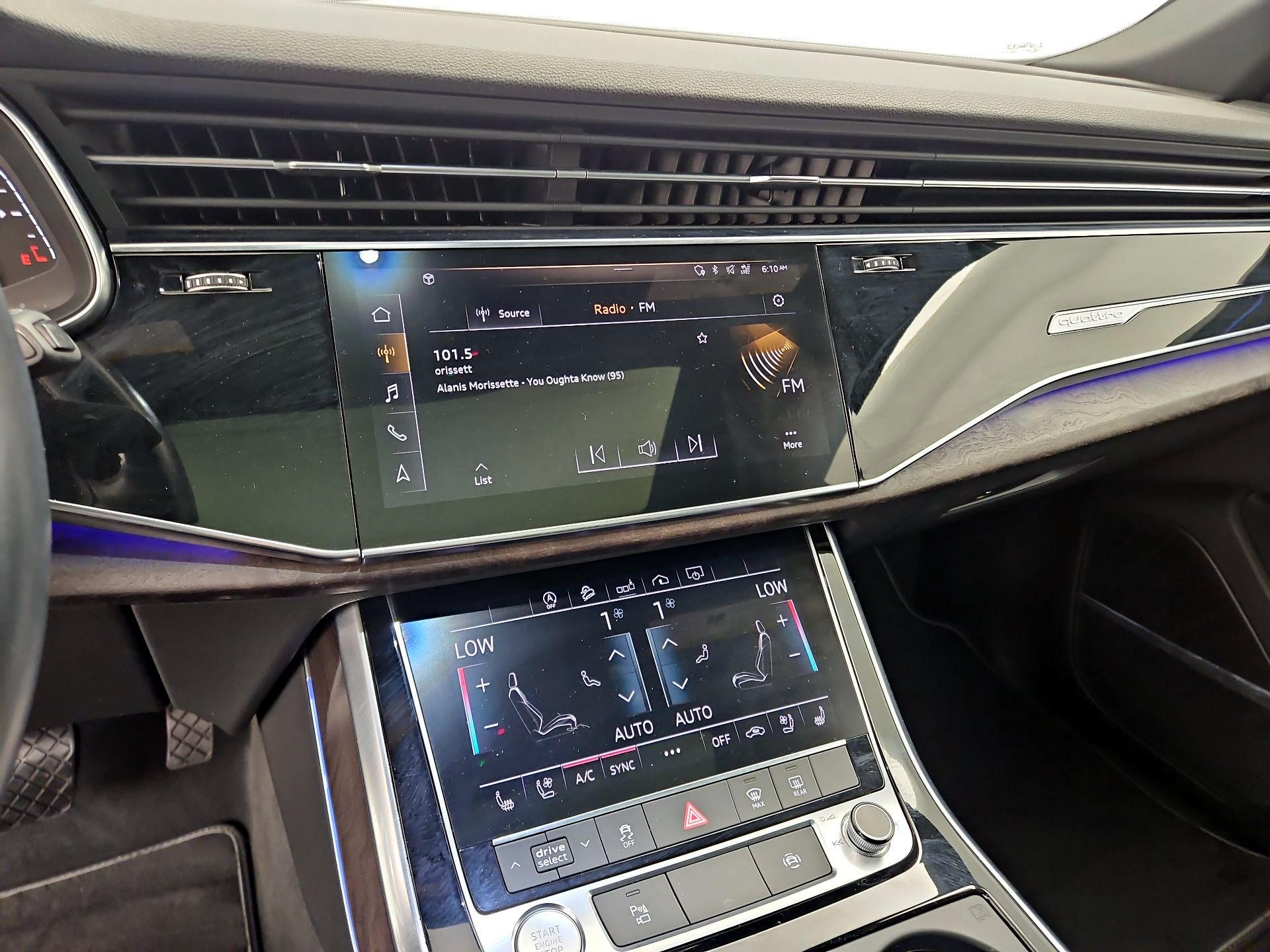 Thumbnail: 2020 Audi Q8 - 16