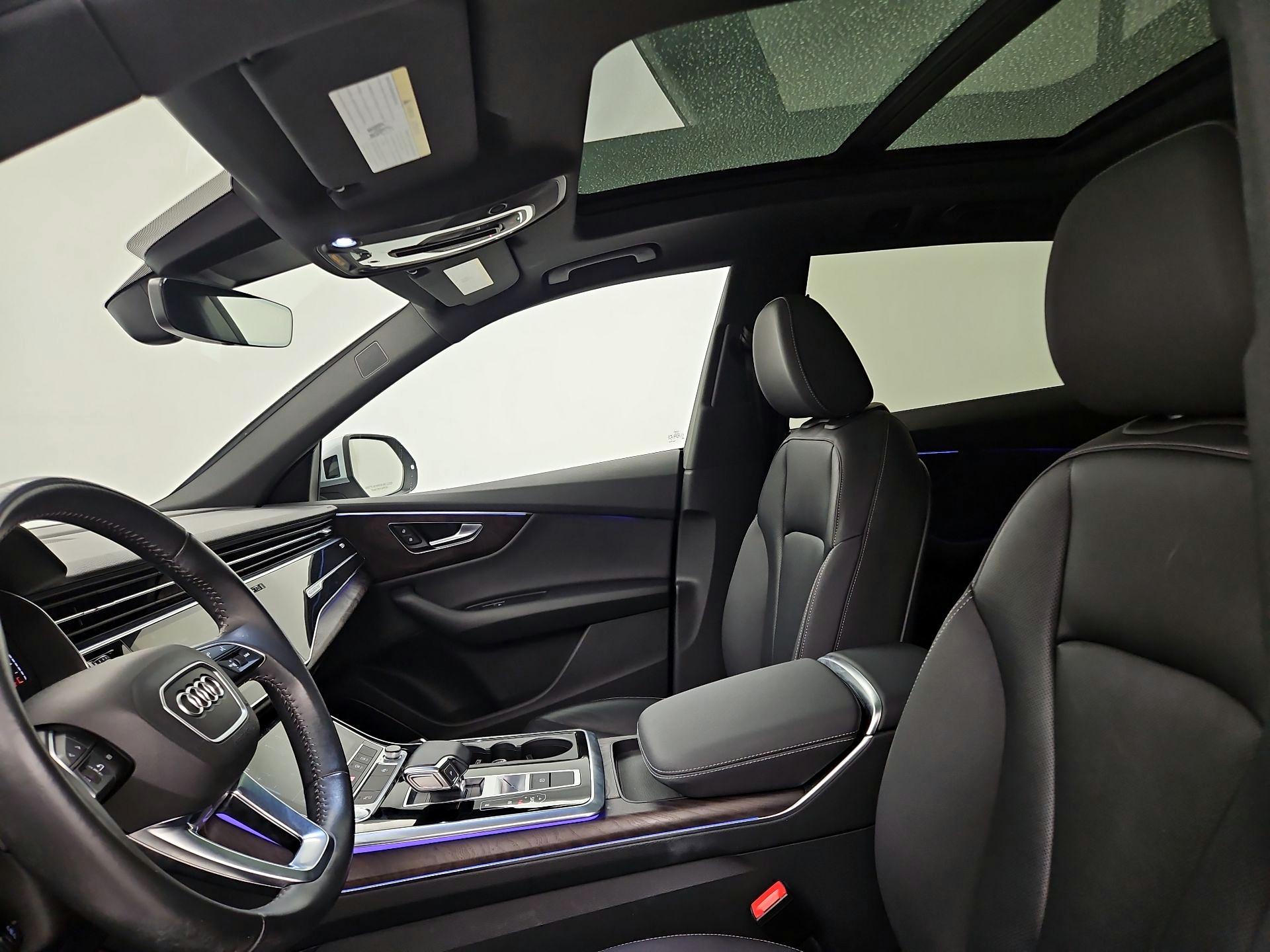 Thumbnail: 2020 Audi Q8 - 20