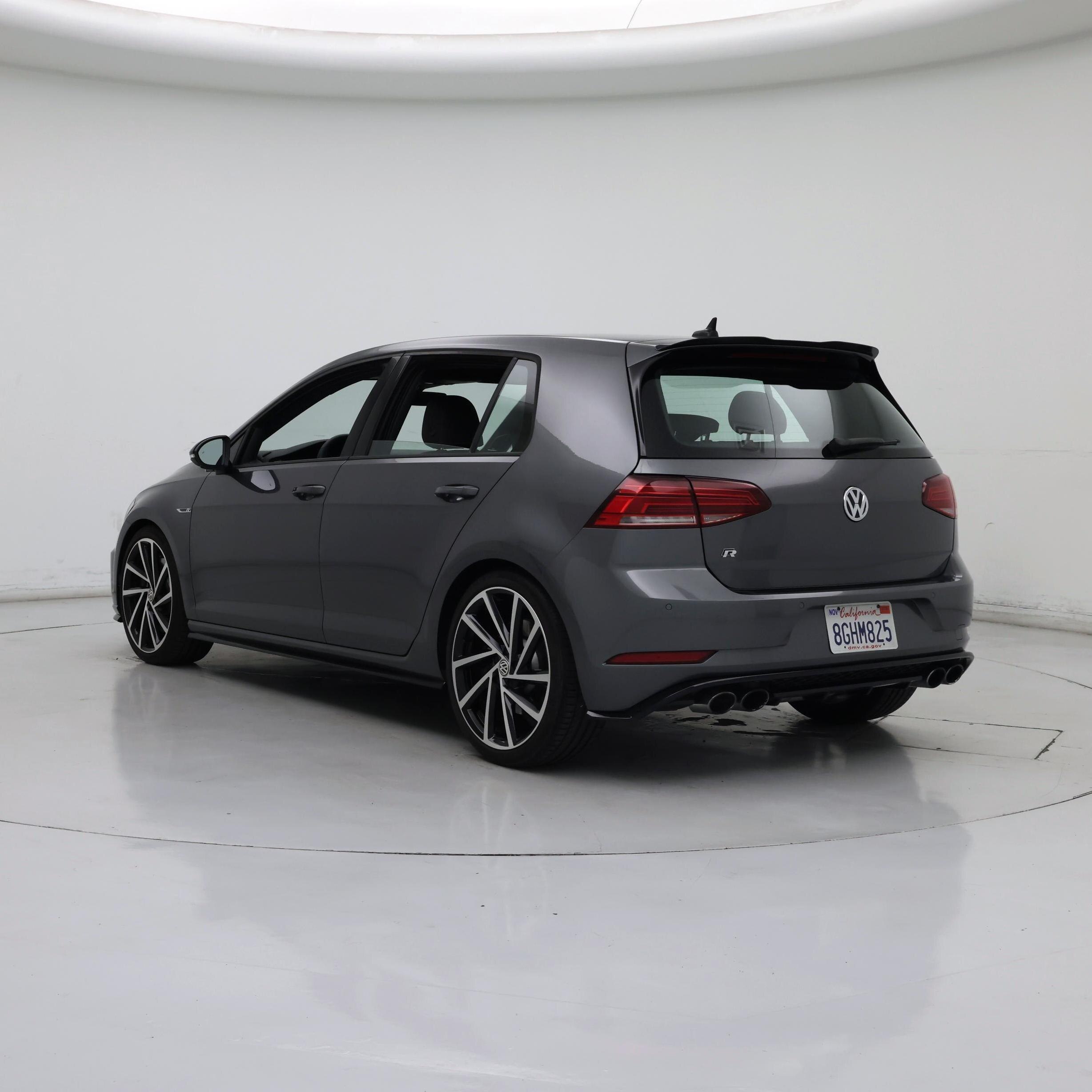 Thumbnail: 2018 Volkswagen Golf - 2
