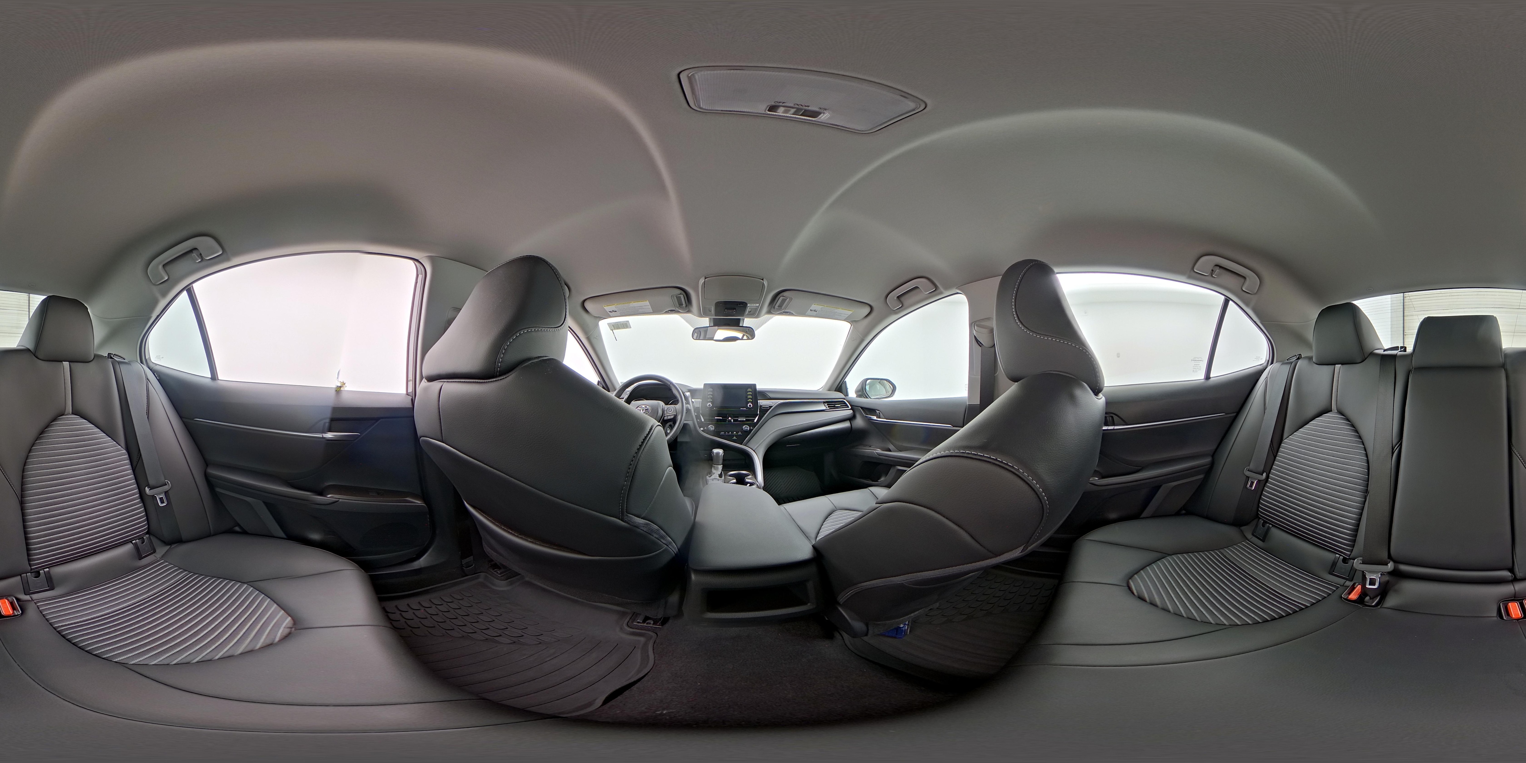 2024 Toyota Camry SE - Photo 24