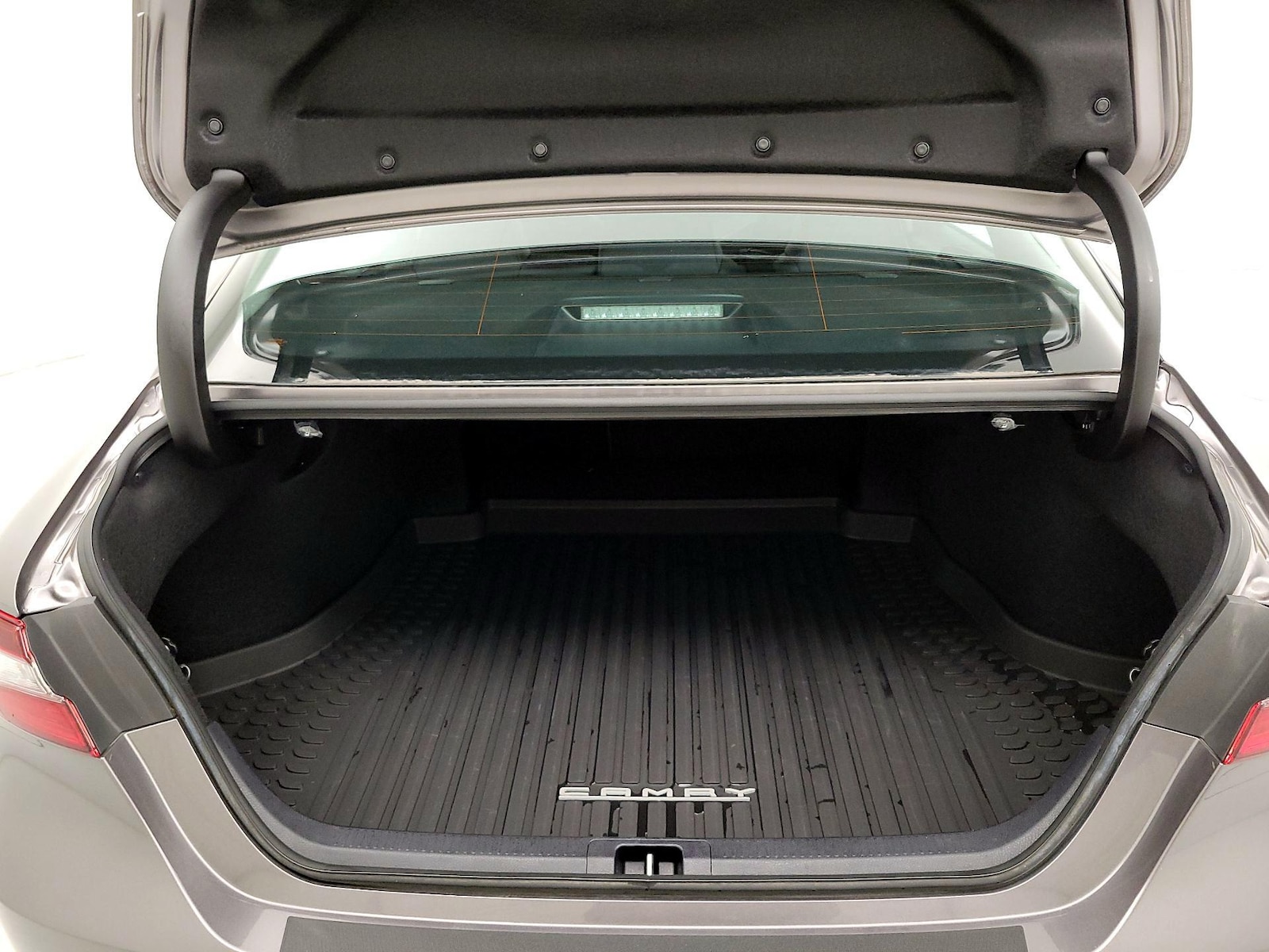 2024 Toyota Camry SE - Photo 20
