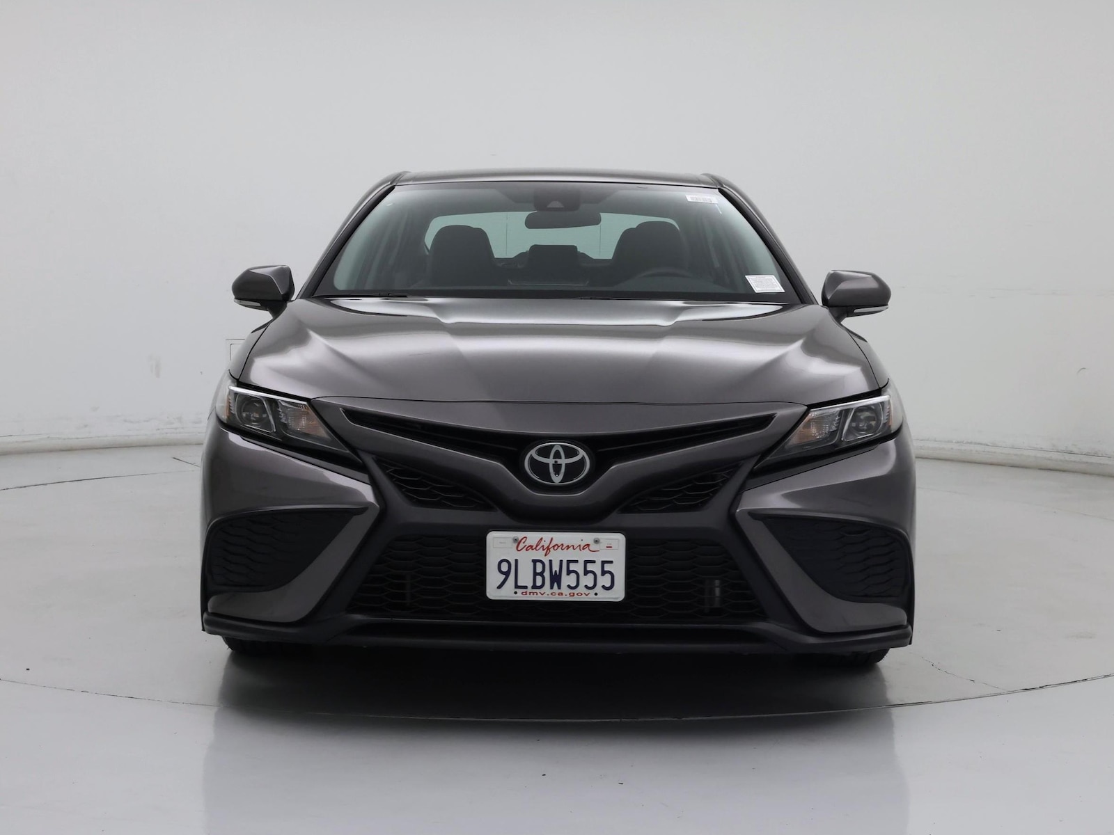 2024 Toyota Camry SE - Photo 6