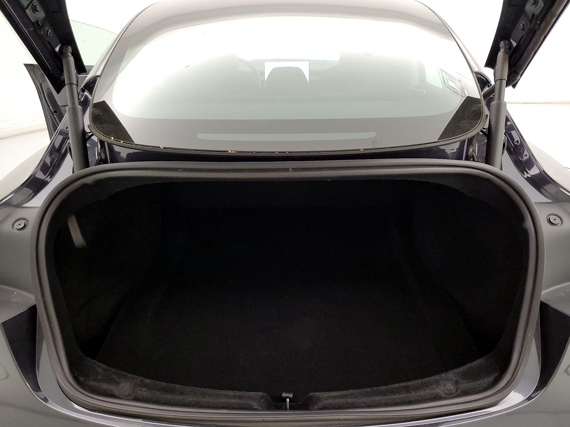 Thumbnail: 2025 Tesla Model 3 - 20