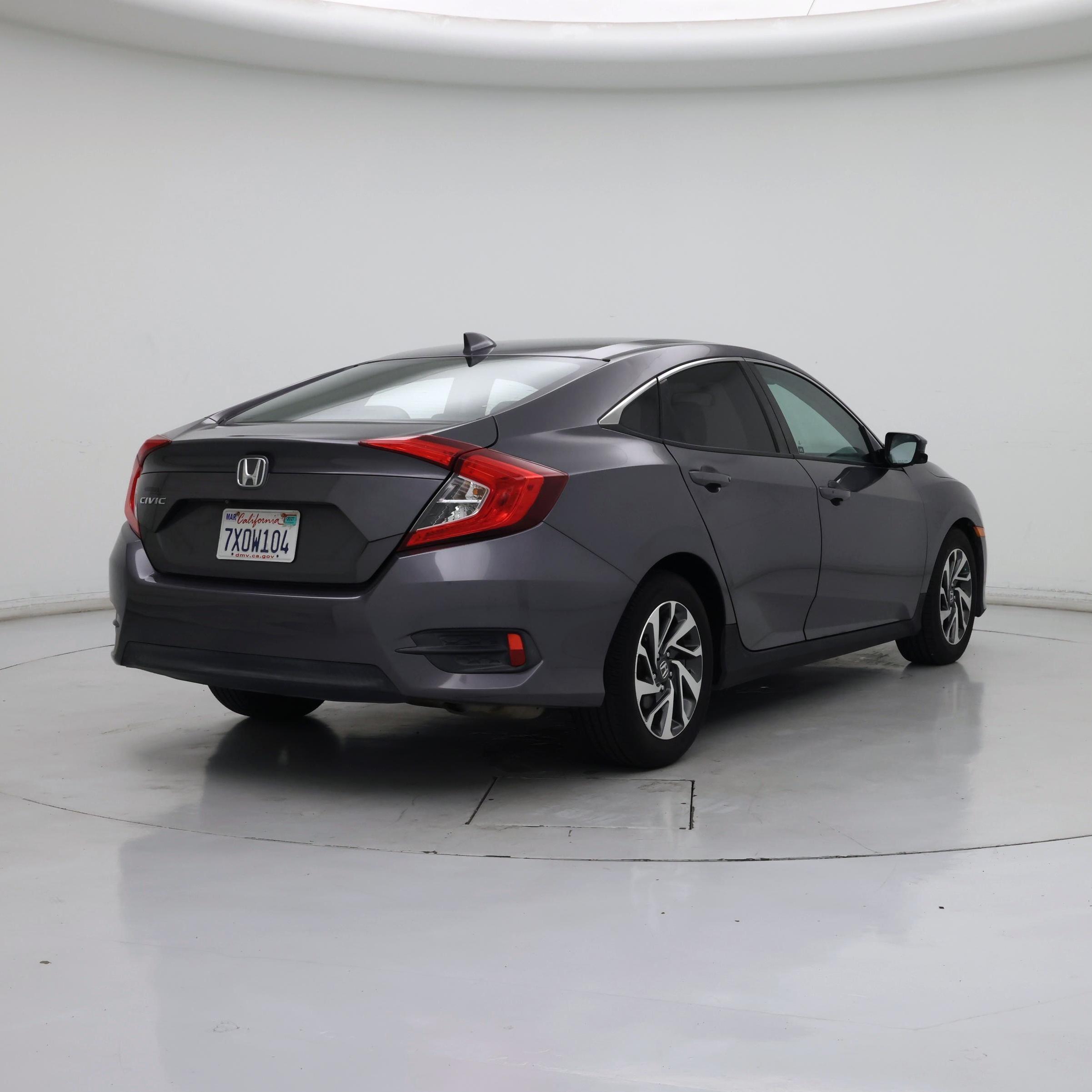 Thumbnail: 2017 Honda Civic - 8
