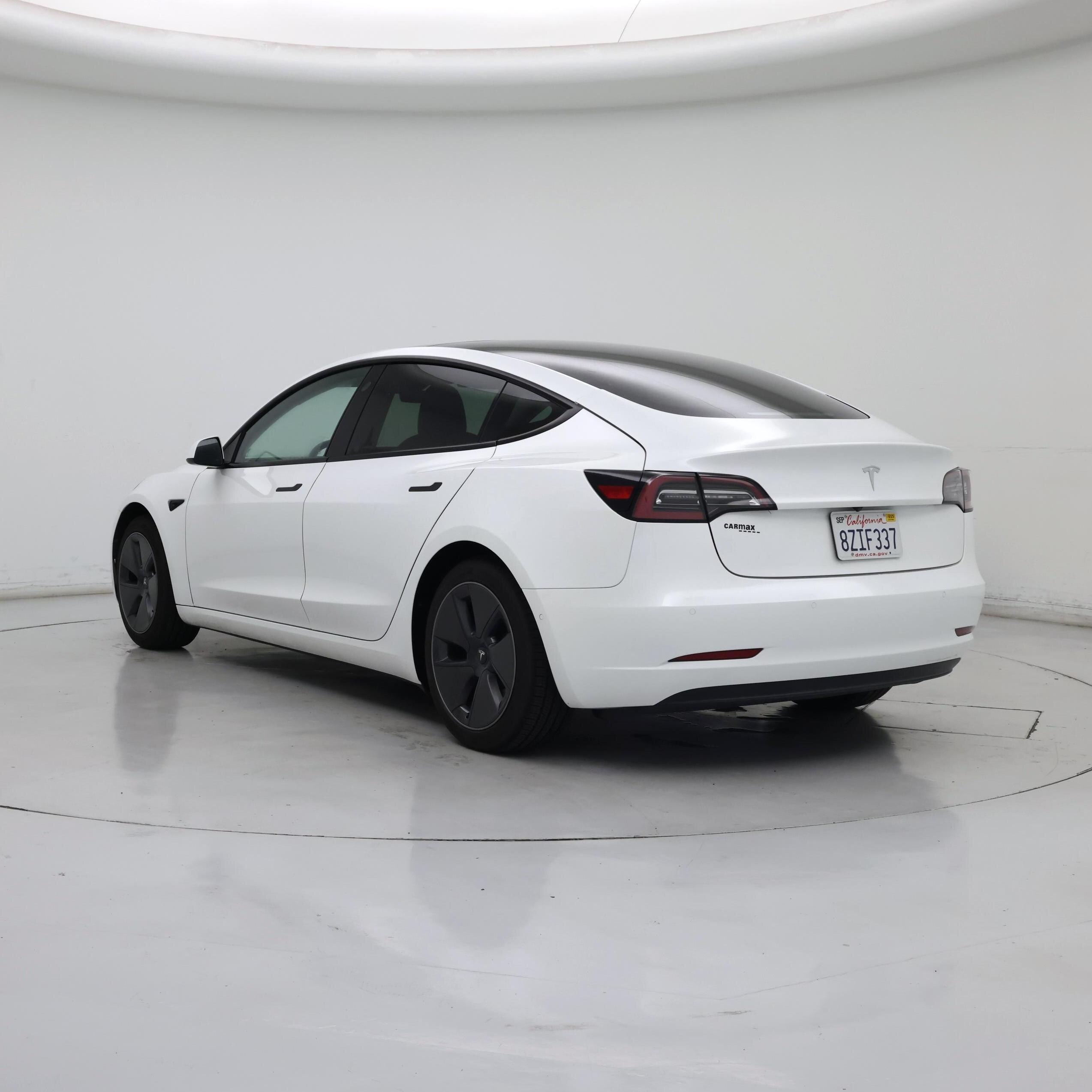 Thumbnail: 2021 Tesla Model 3 - 2