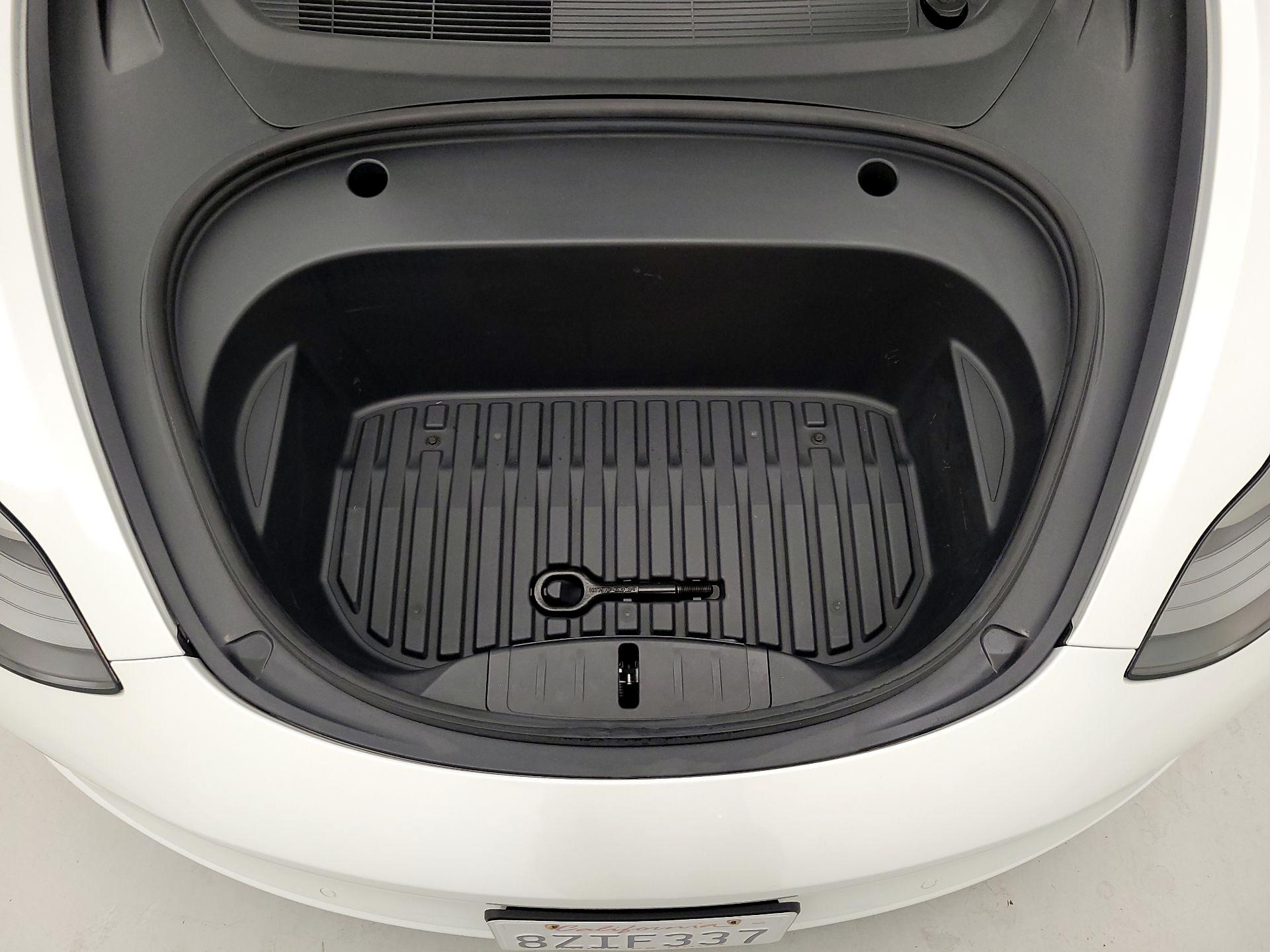 Thumbnail: 2021 Tesla Model 3 - 20