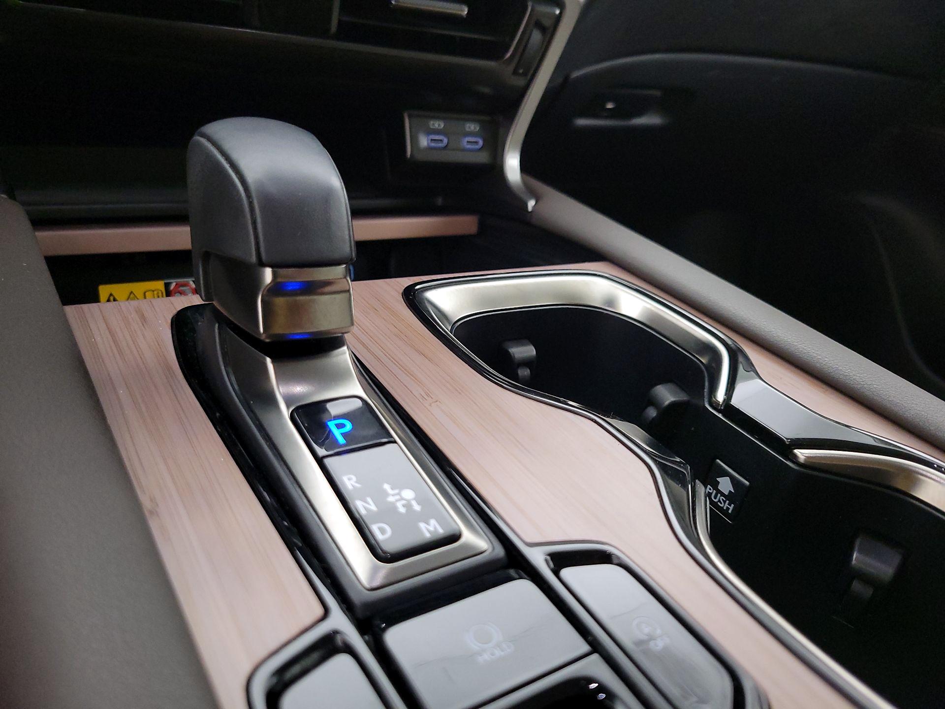 Thumbnail: 2024 Lexus RX - 18