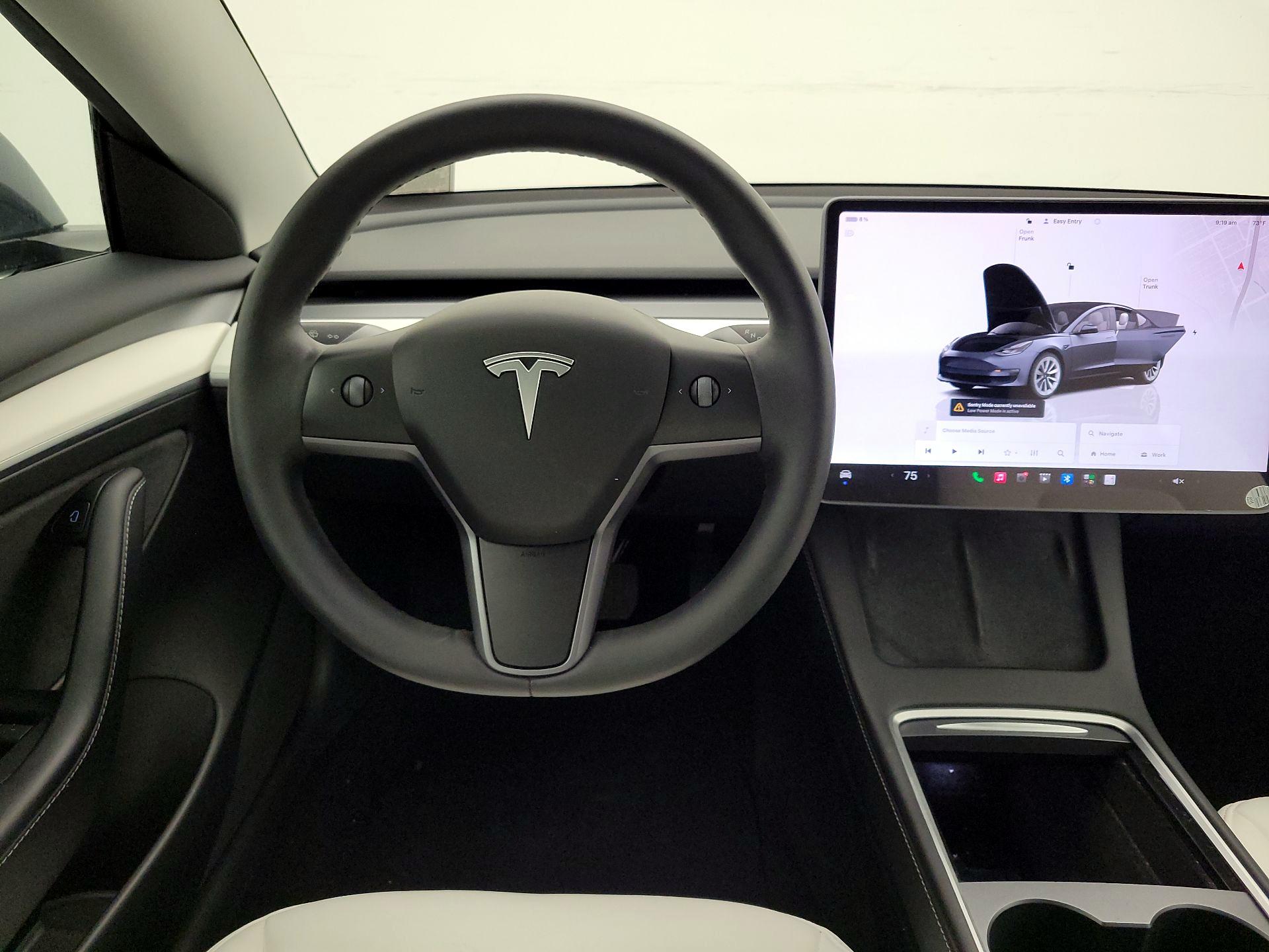 Thumbnail: 2023 Tesla Model 3 - 10