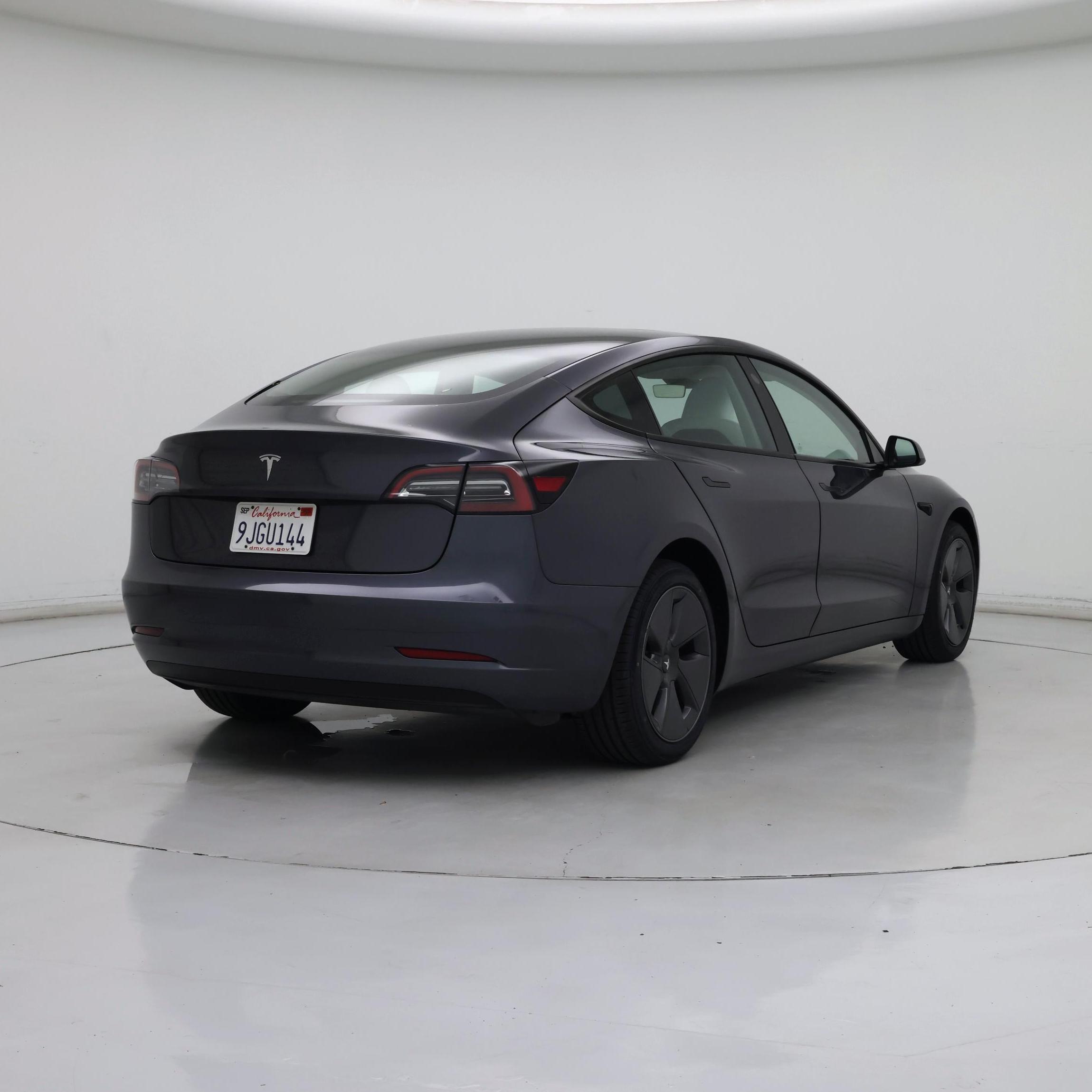 Thumbnail: 2023 Tesla Model 3 - 8