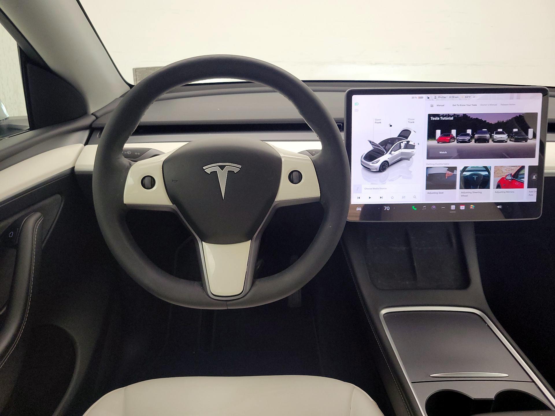 Thumbnail: 2023 Tesla Model Y - 10
