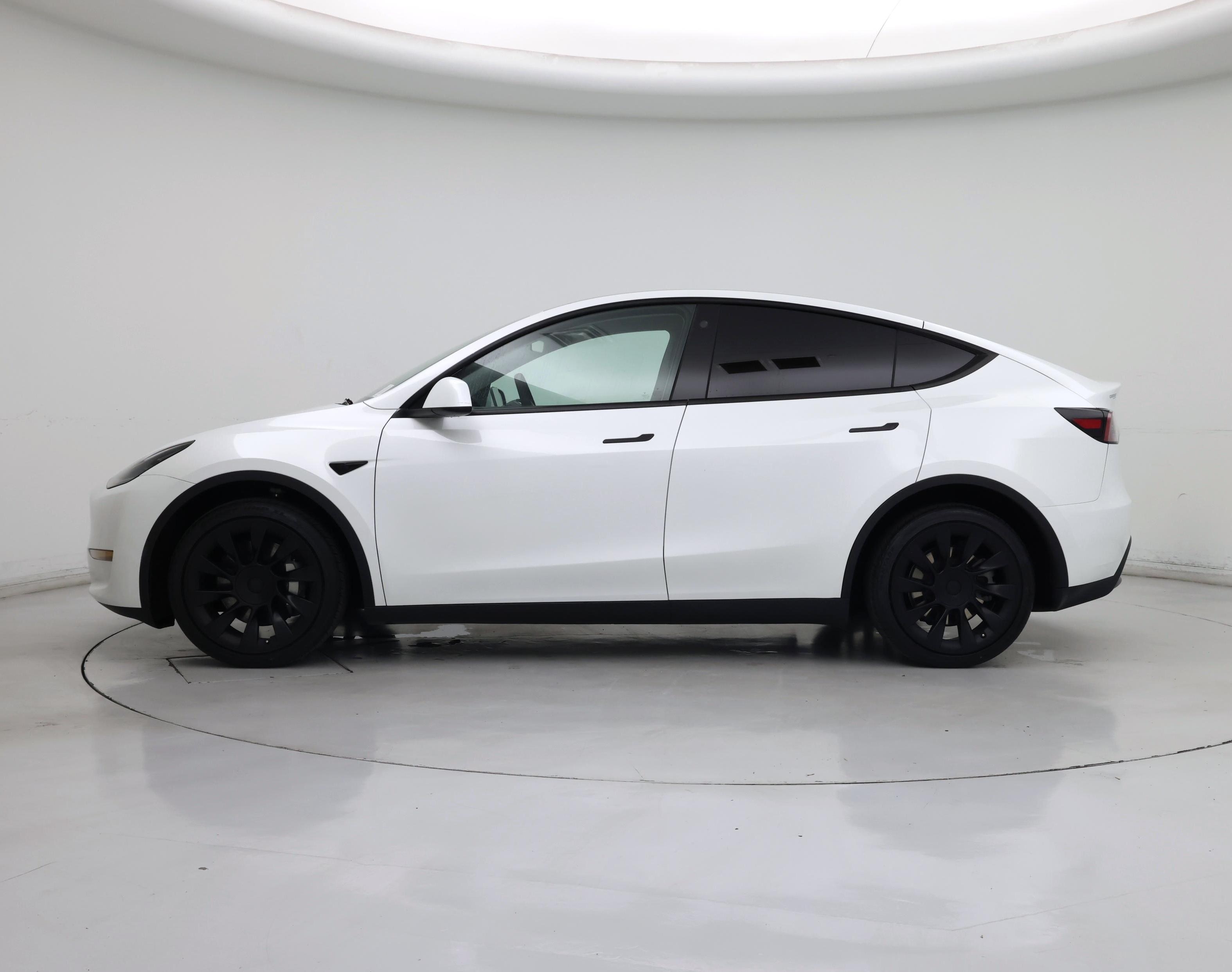 Thumbnail: 2023 Tesla Model Y - 3