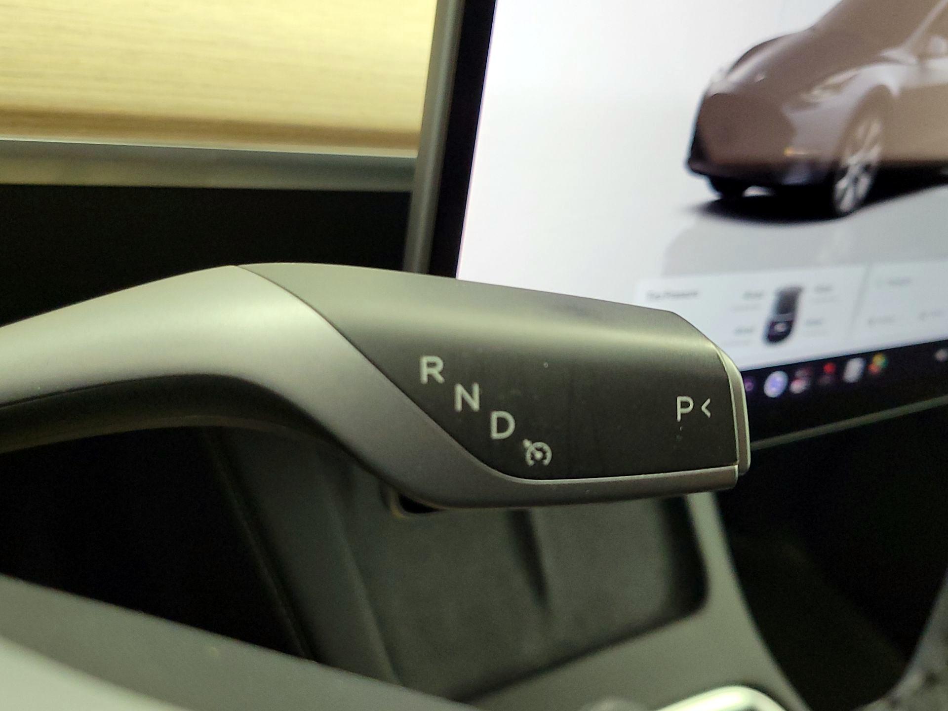 Thumbnail: 2023 Tesla Model Y - 17