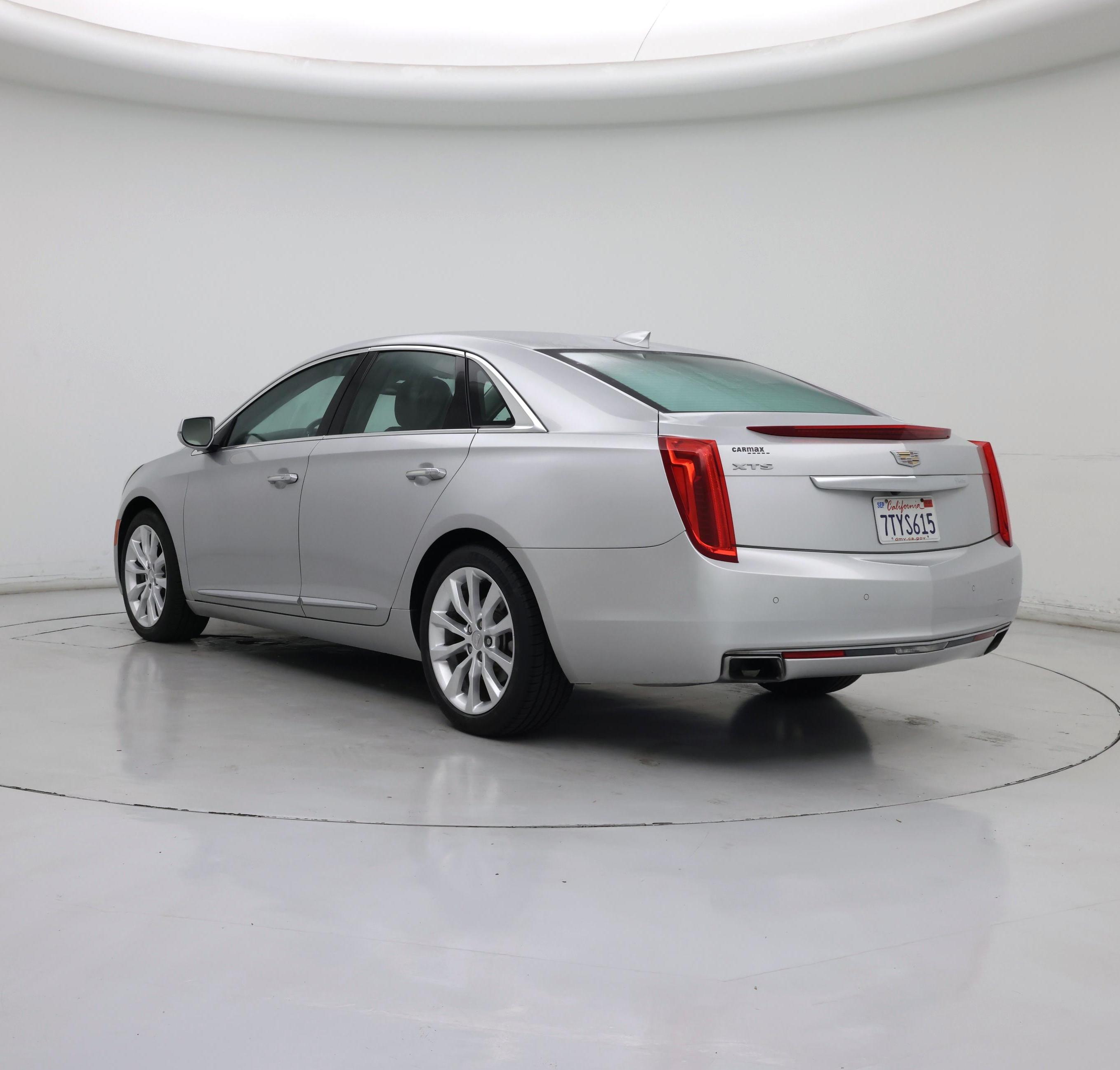 Thumbnail: 2017 Cadillac XTS - 2
