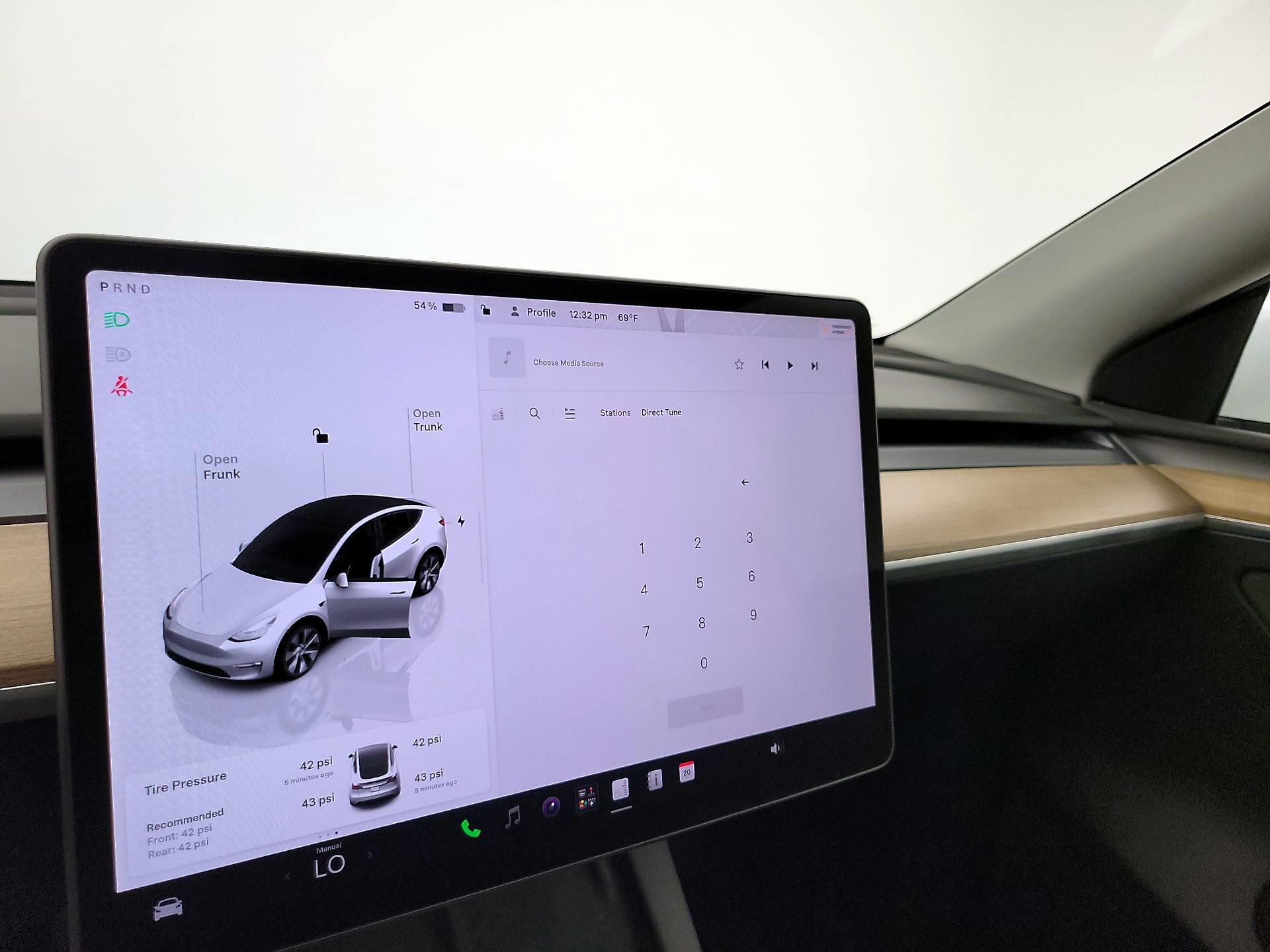 Thumbnail: 2023 Tesla Model Y - 14