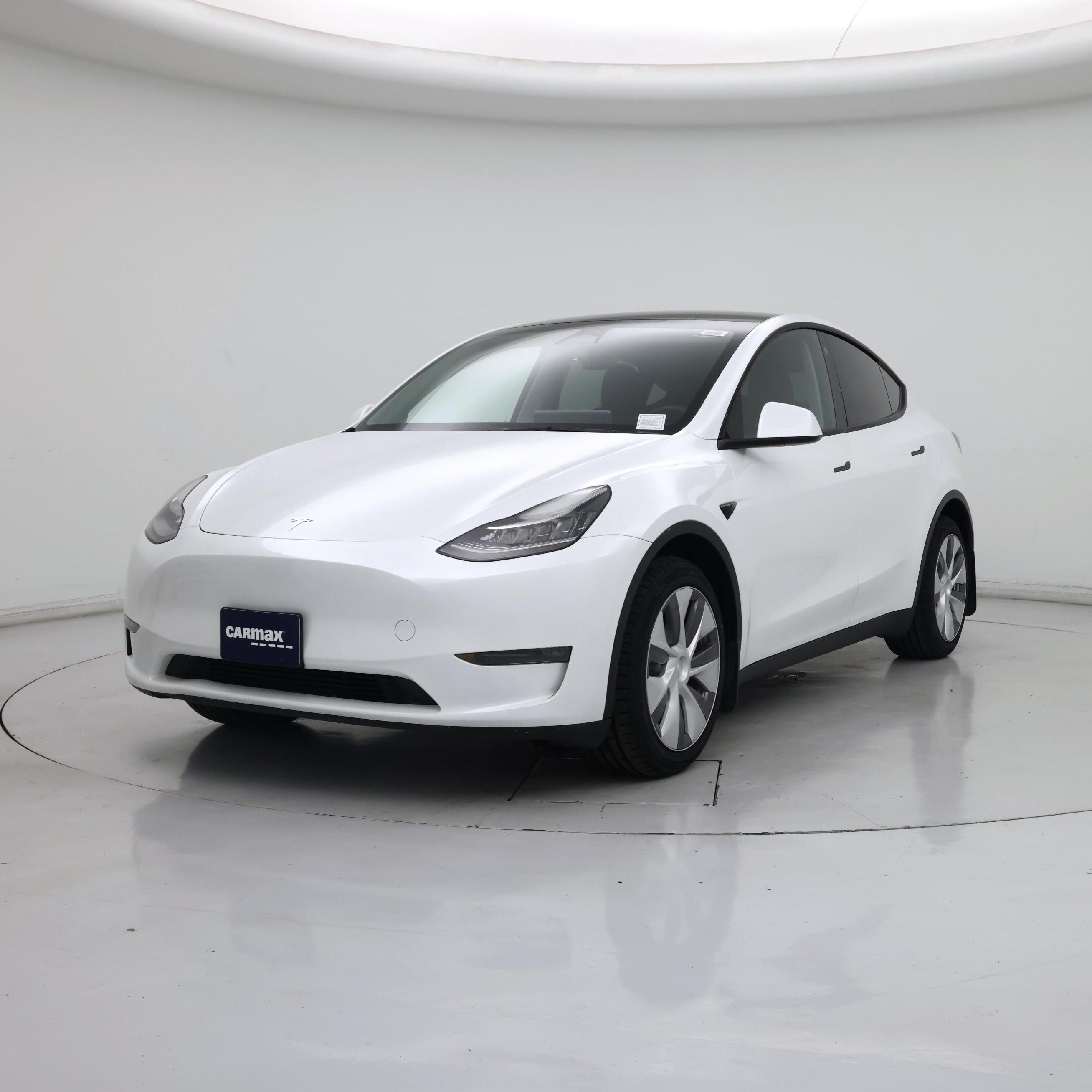 Thumbnail: 2023 Tesla Model Y - 4
