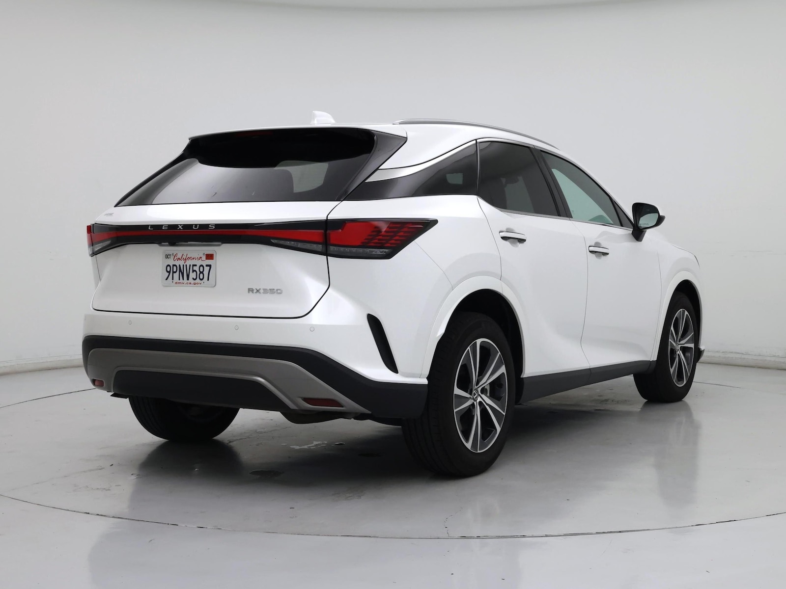 2024 Lexus RX 350 - Photo 9