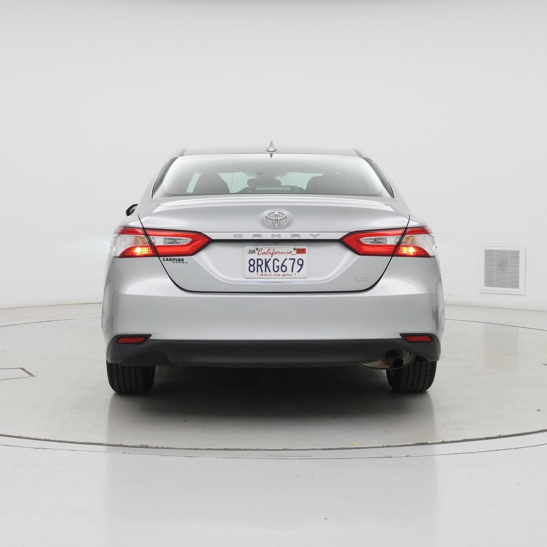 Thumbnail: 2020 Toyota Camry - 6