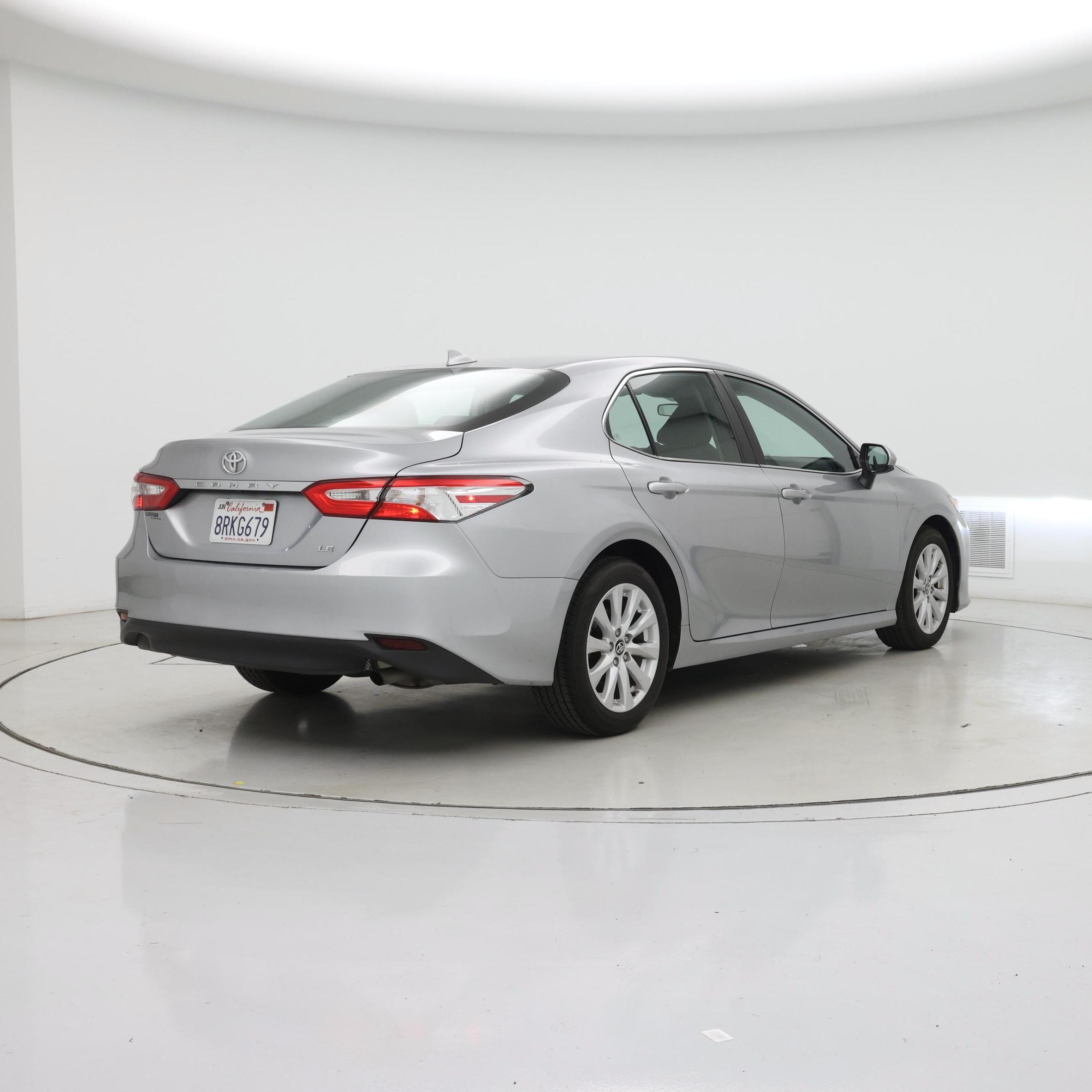 Thumbnail: 2020 Toyota Camry - 8