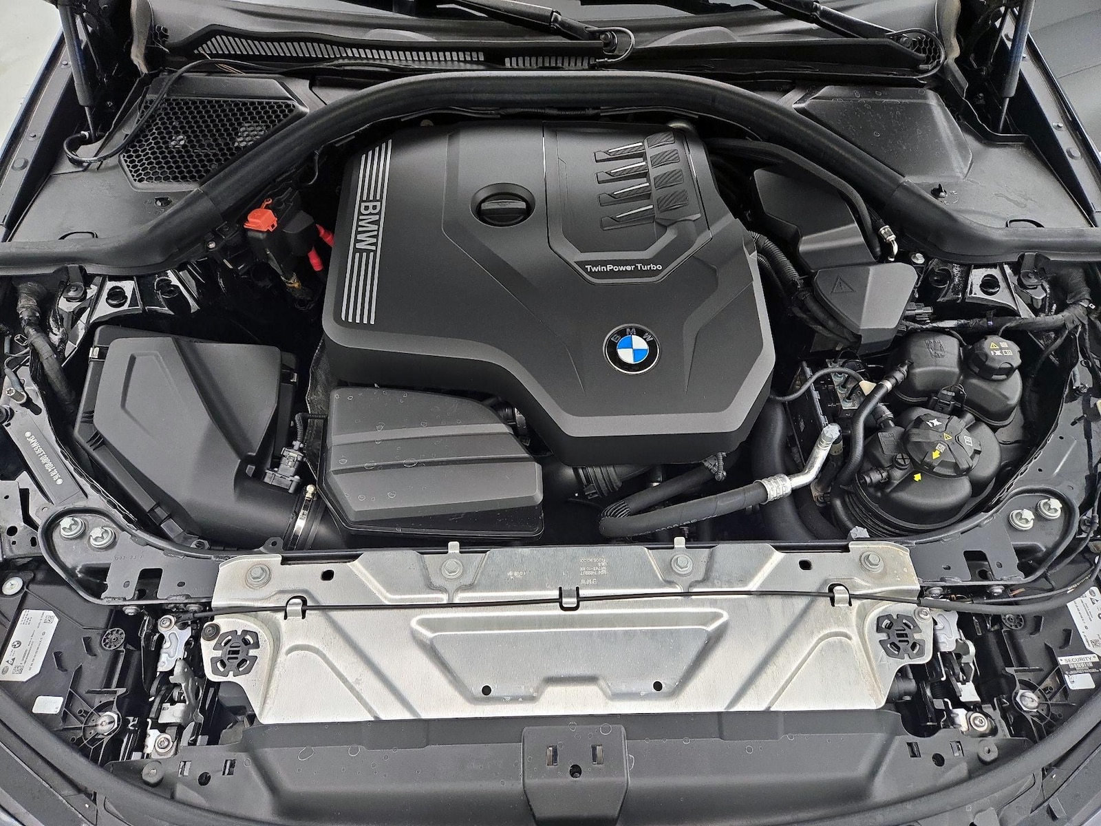 2023 BMW 3 Series 330i - Photo 24