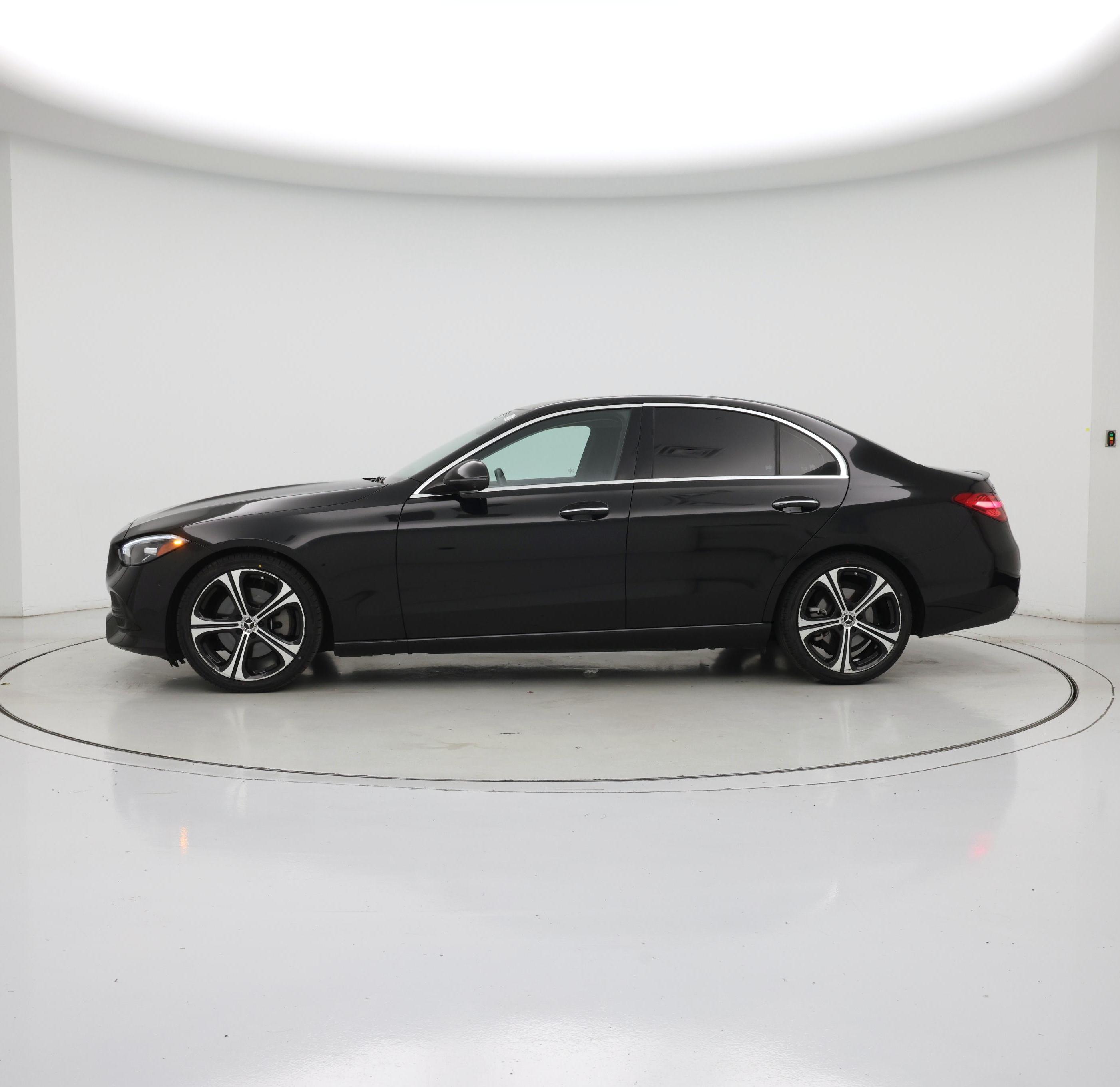 Thumbnail: 2023 Mercedes-Benz C-Class - 3
