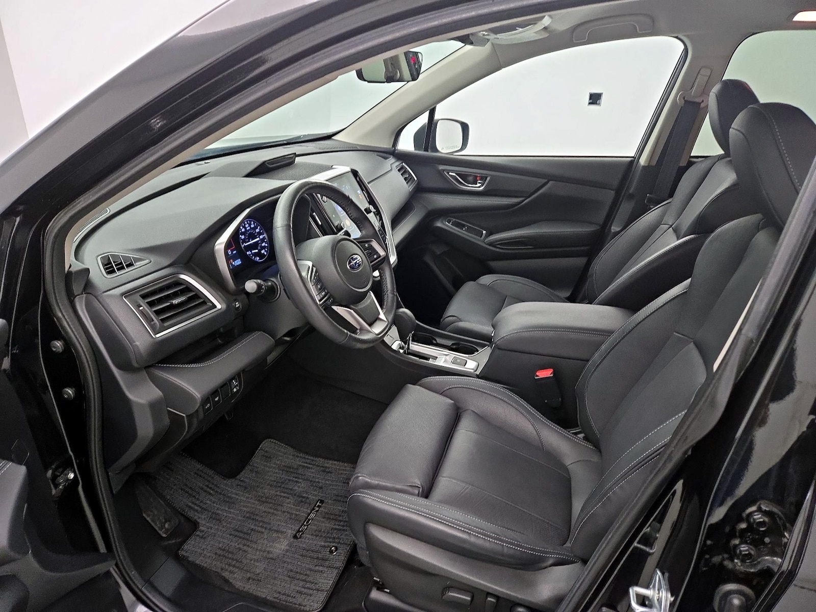 2023 Subaru Ascent Limited - Photo 10