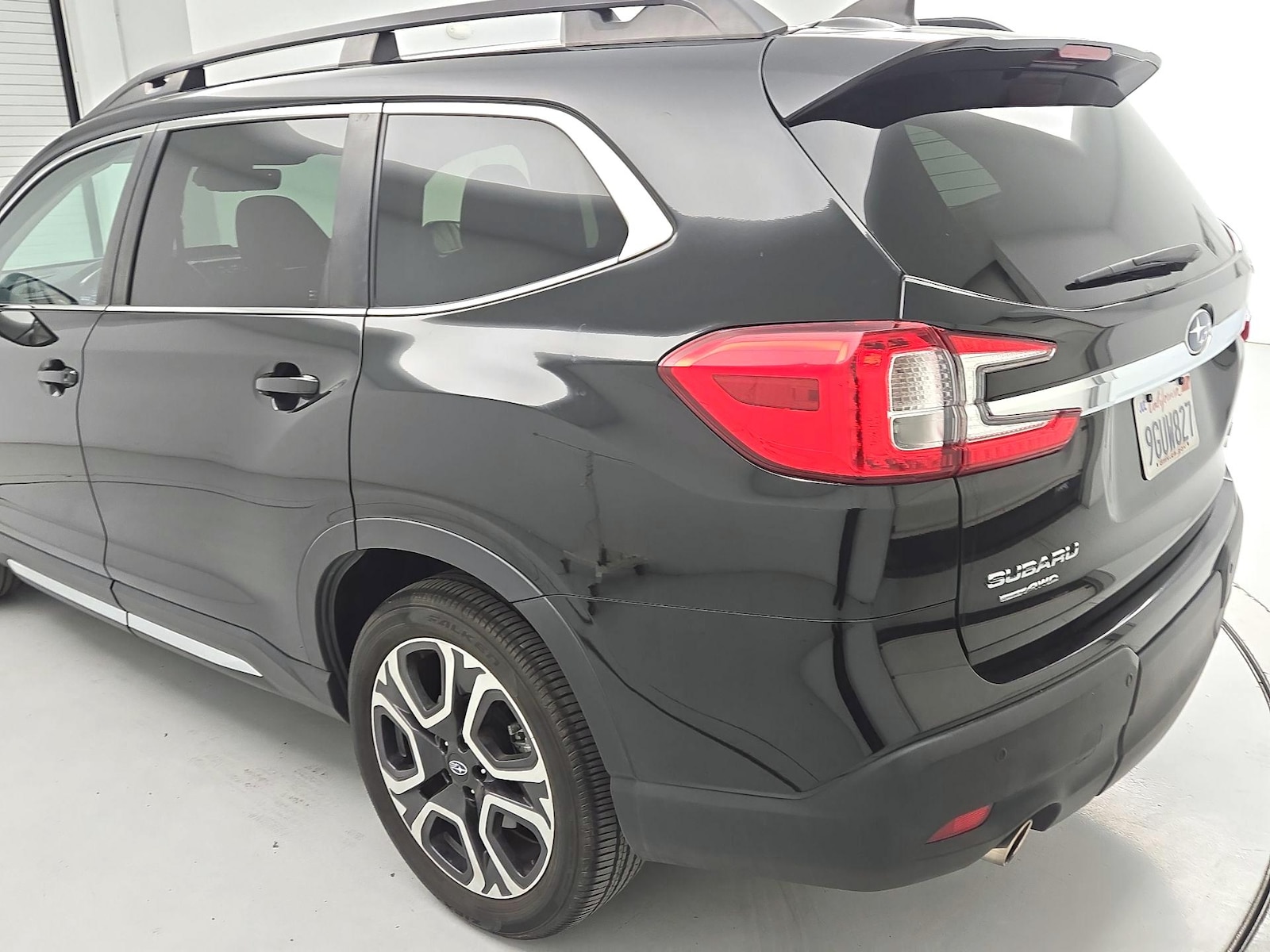 2023 Subaru Ascent Limited - Photo 7