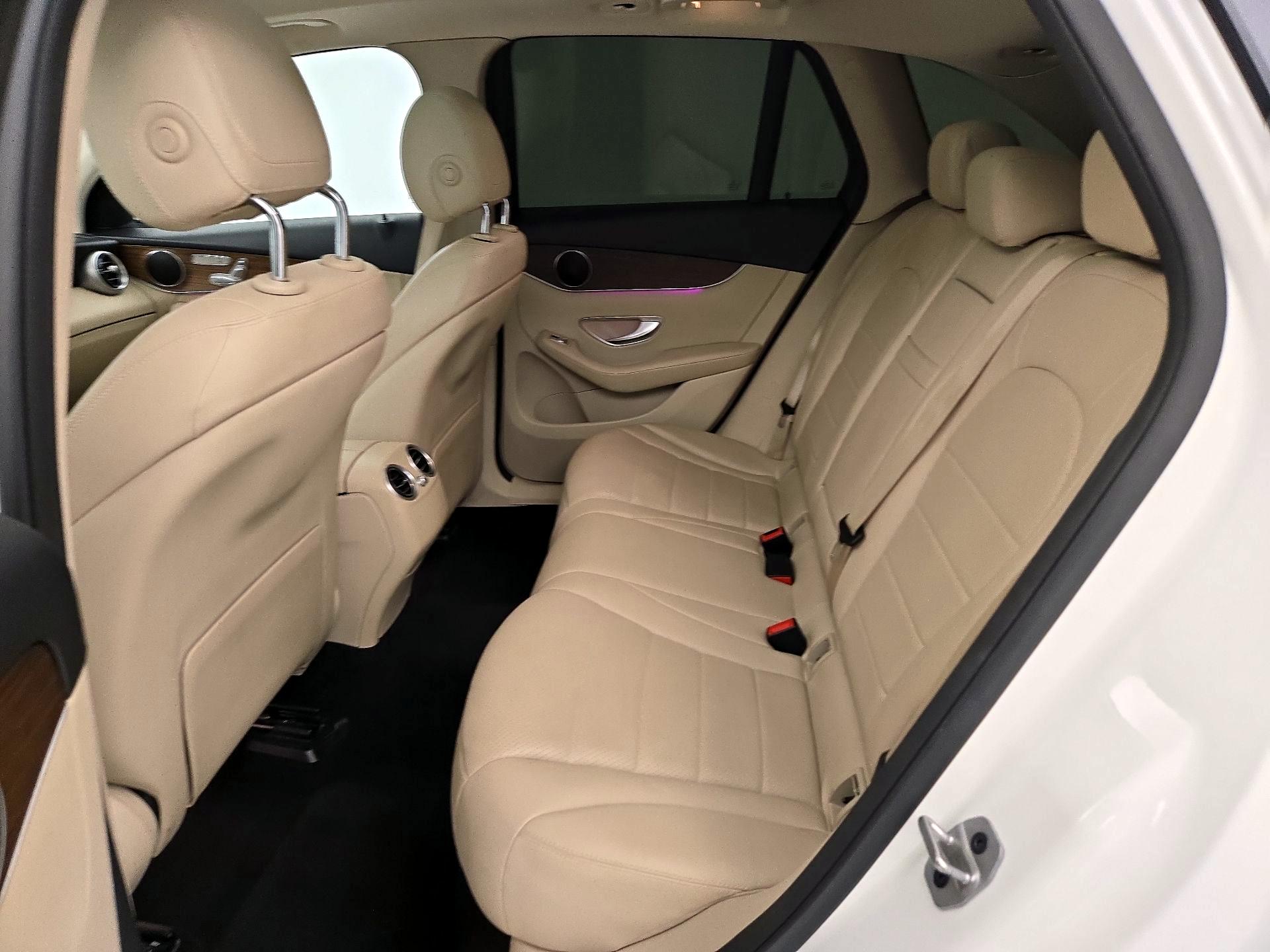 Thumbnail: 2022 Mercedes-Benz GLC - 20