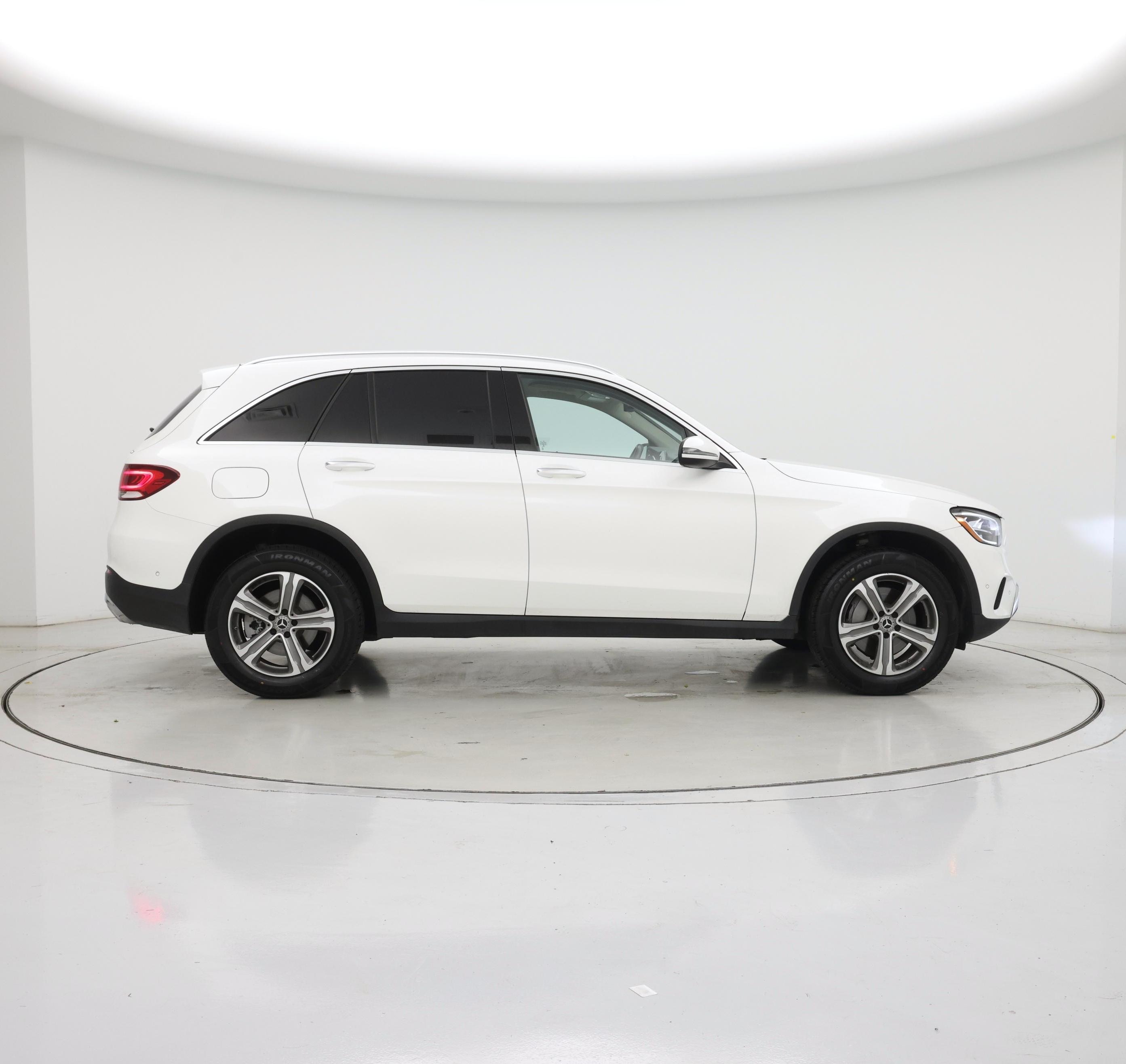 Thumbnail: 2022 Mercedes-Benz GLC - 7