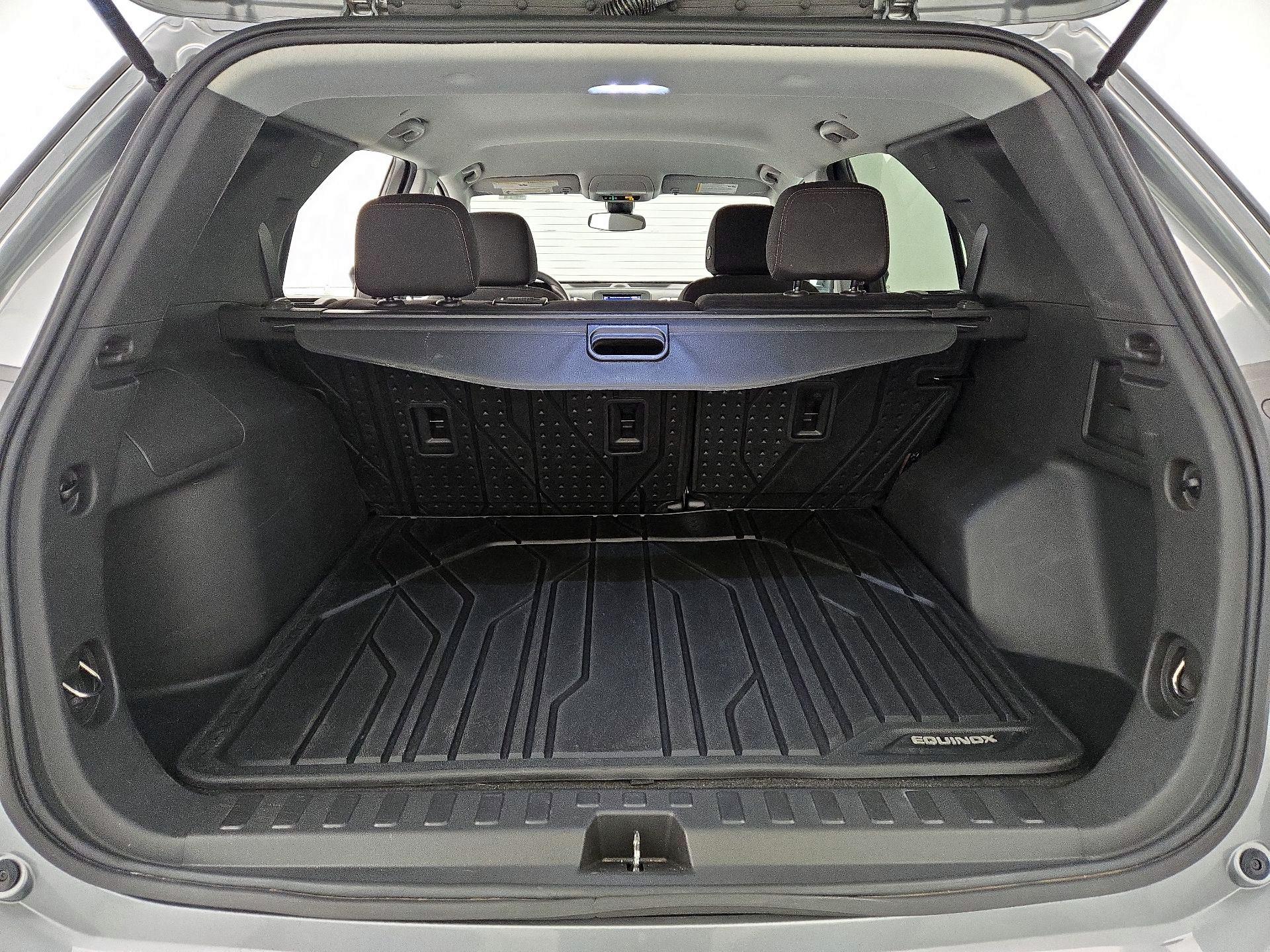 Thumbnail: 2023 Chevrolet Equinox - 18
