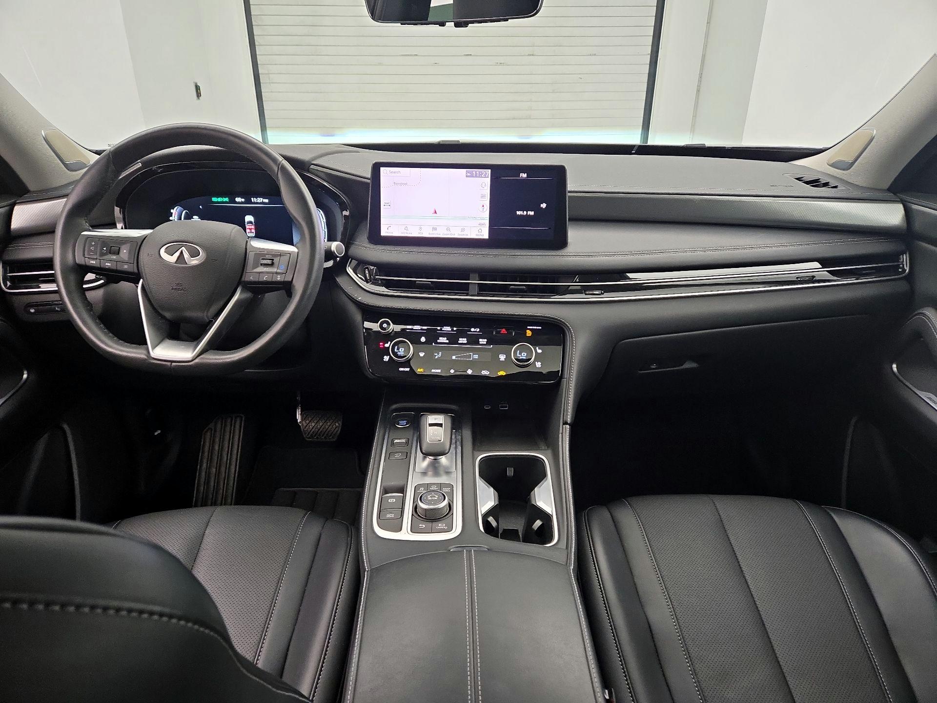 Thumbnail: 2023 INFINITI QX60 - 9