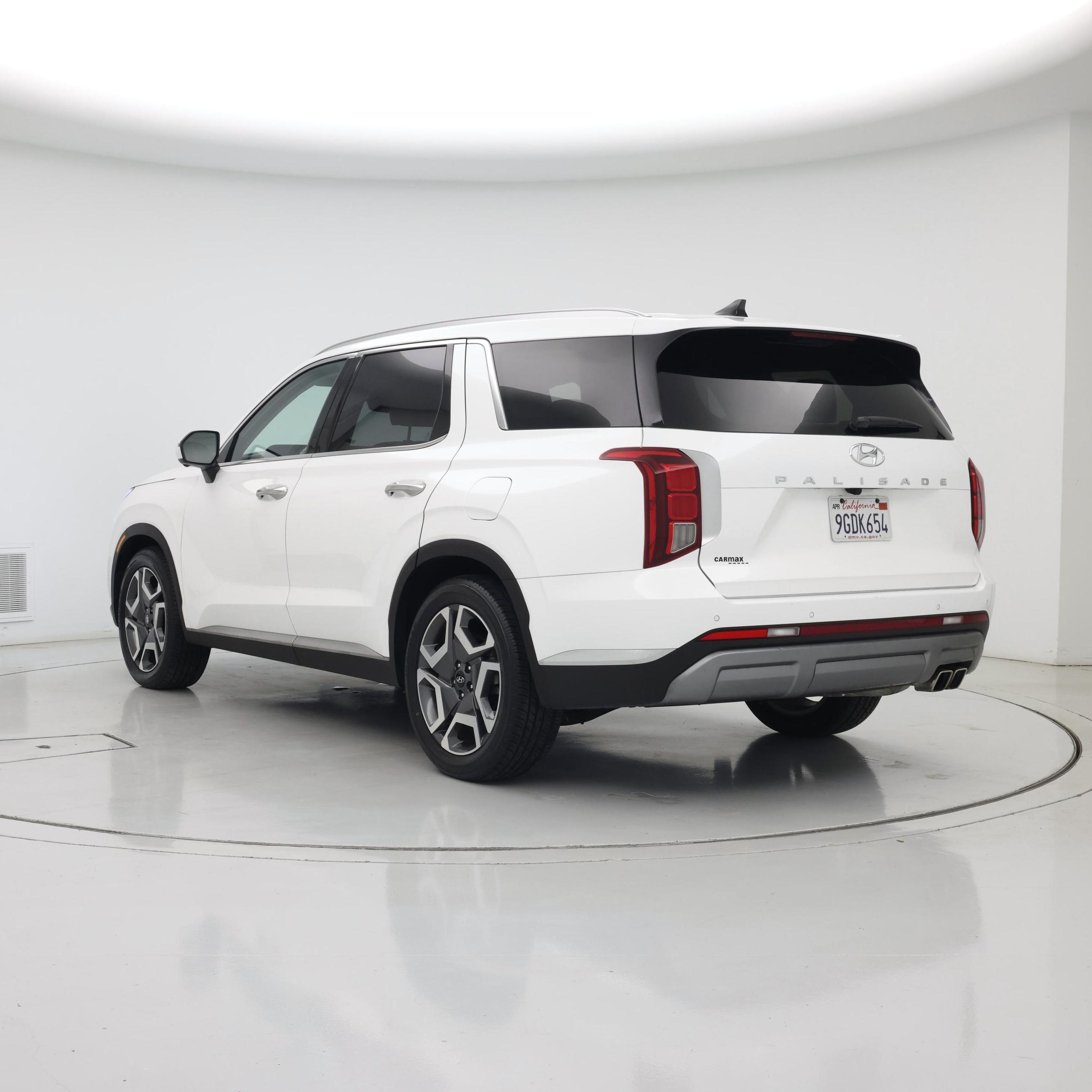 Thumbnail: 2023 Hyundai Palisade - 2