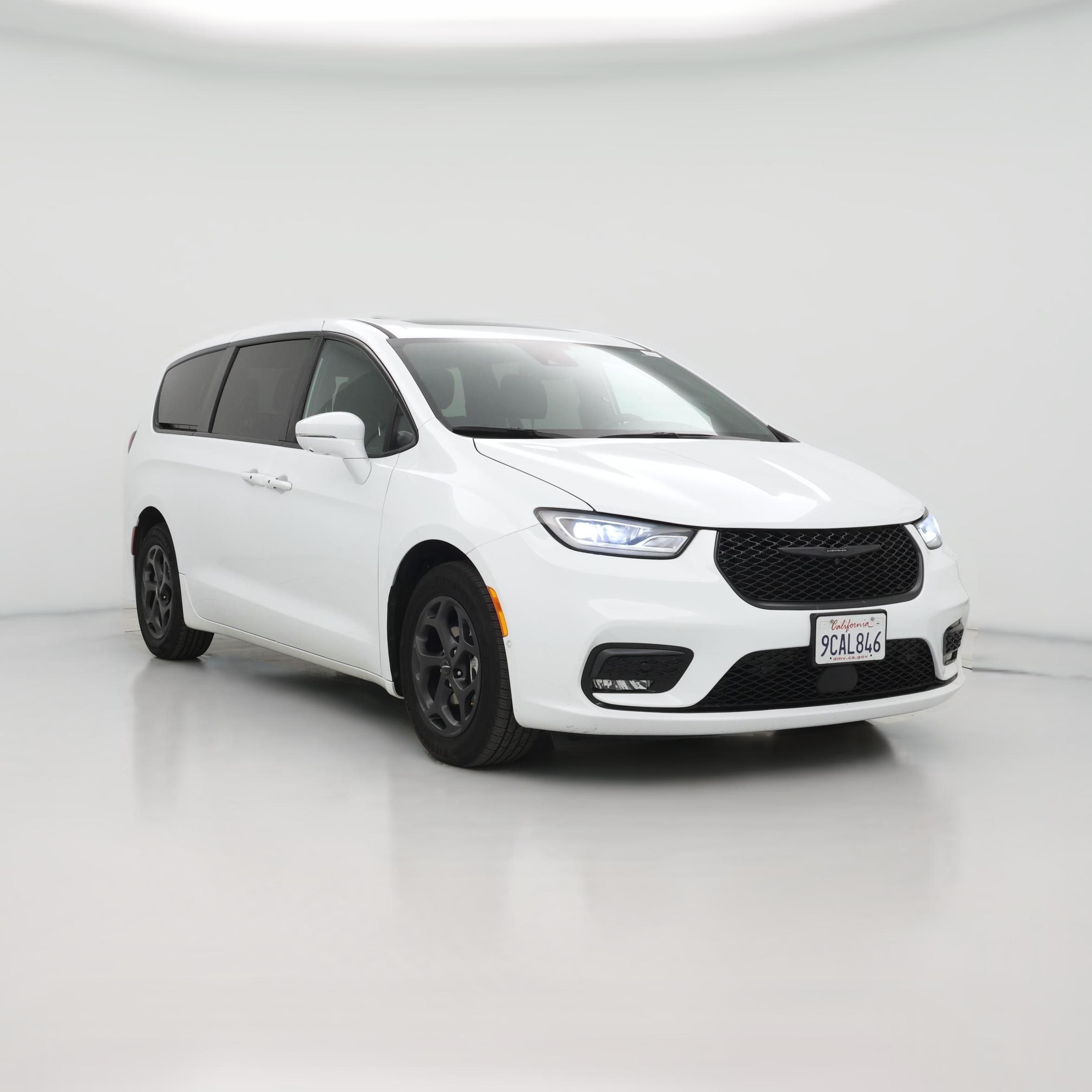 Thumbnail: 2022 Chrysler Pacifica - 1