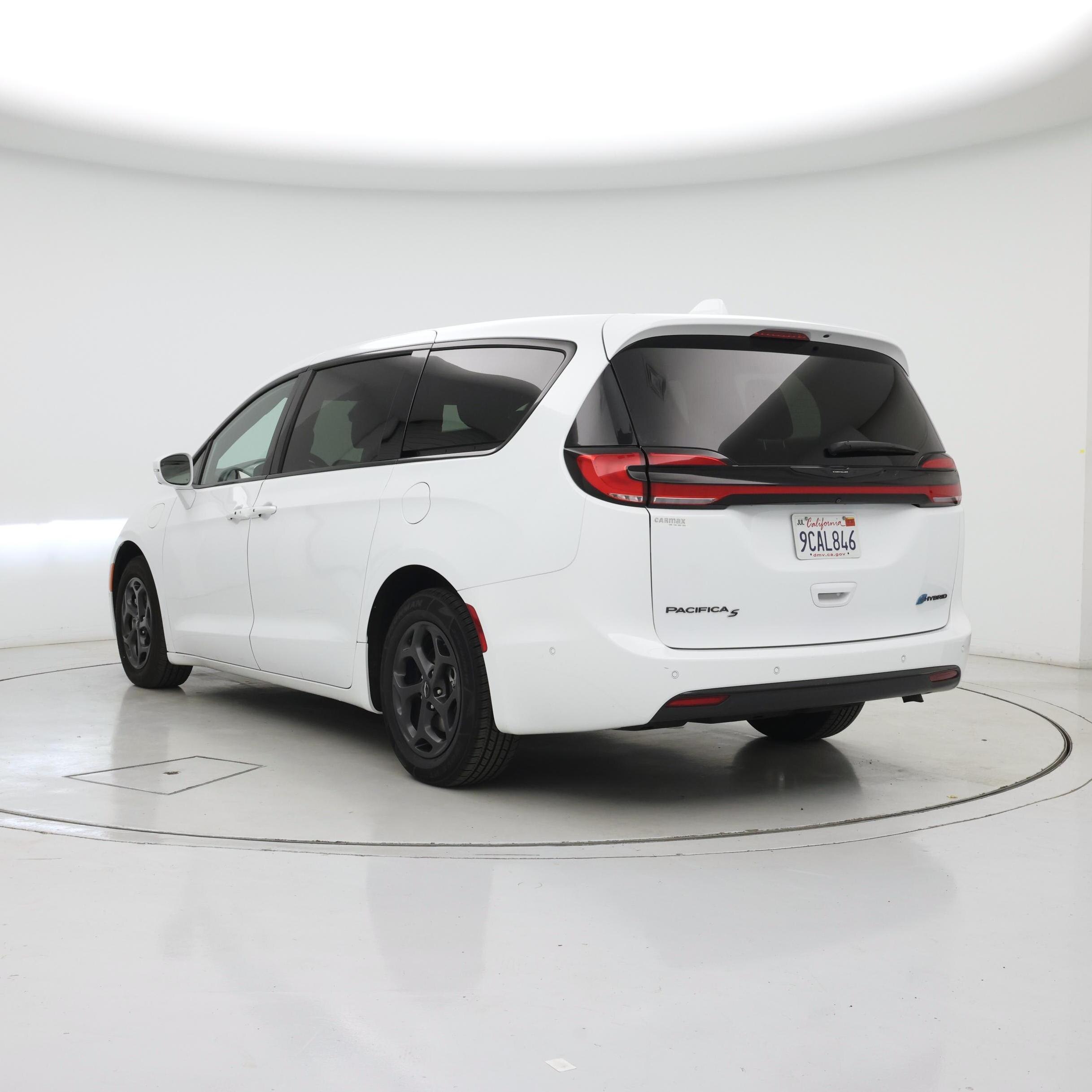 Thumbnail: 2022 Chrysler Pacifica - 2