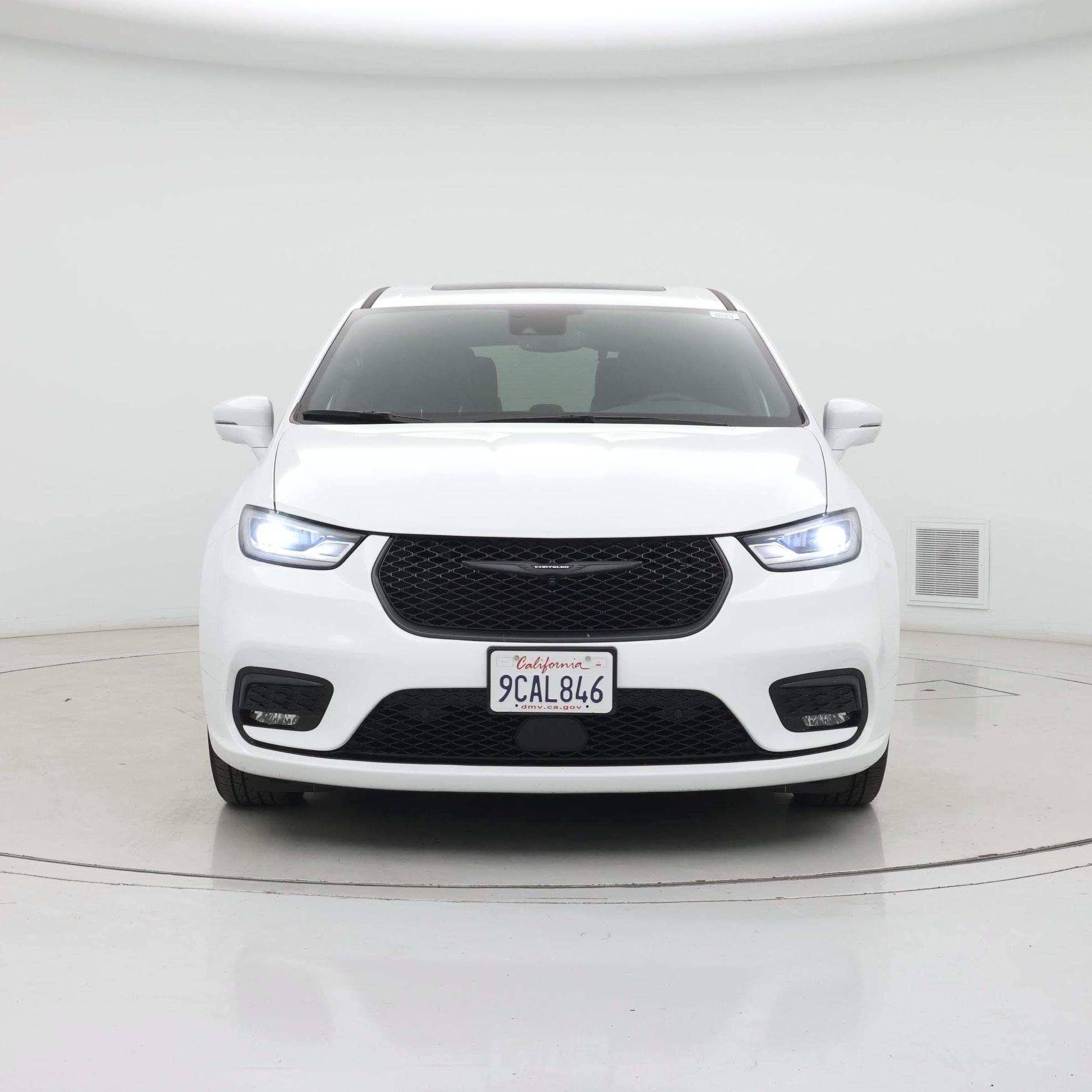 Thumbnail: 2022 Chrysler Pacifica - 5