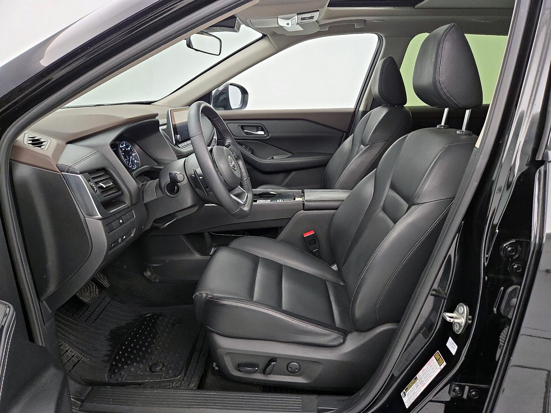 Thumbnail: 2023 Nissan Rogue - 11