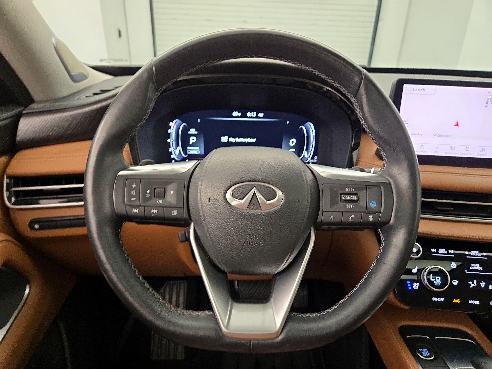 Thumbnail: 2023 INFINITI QX60 - 10
