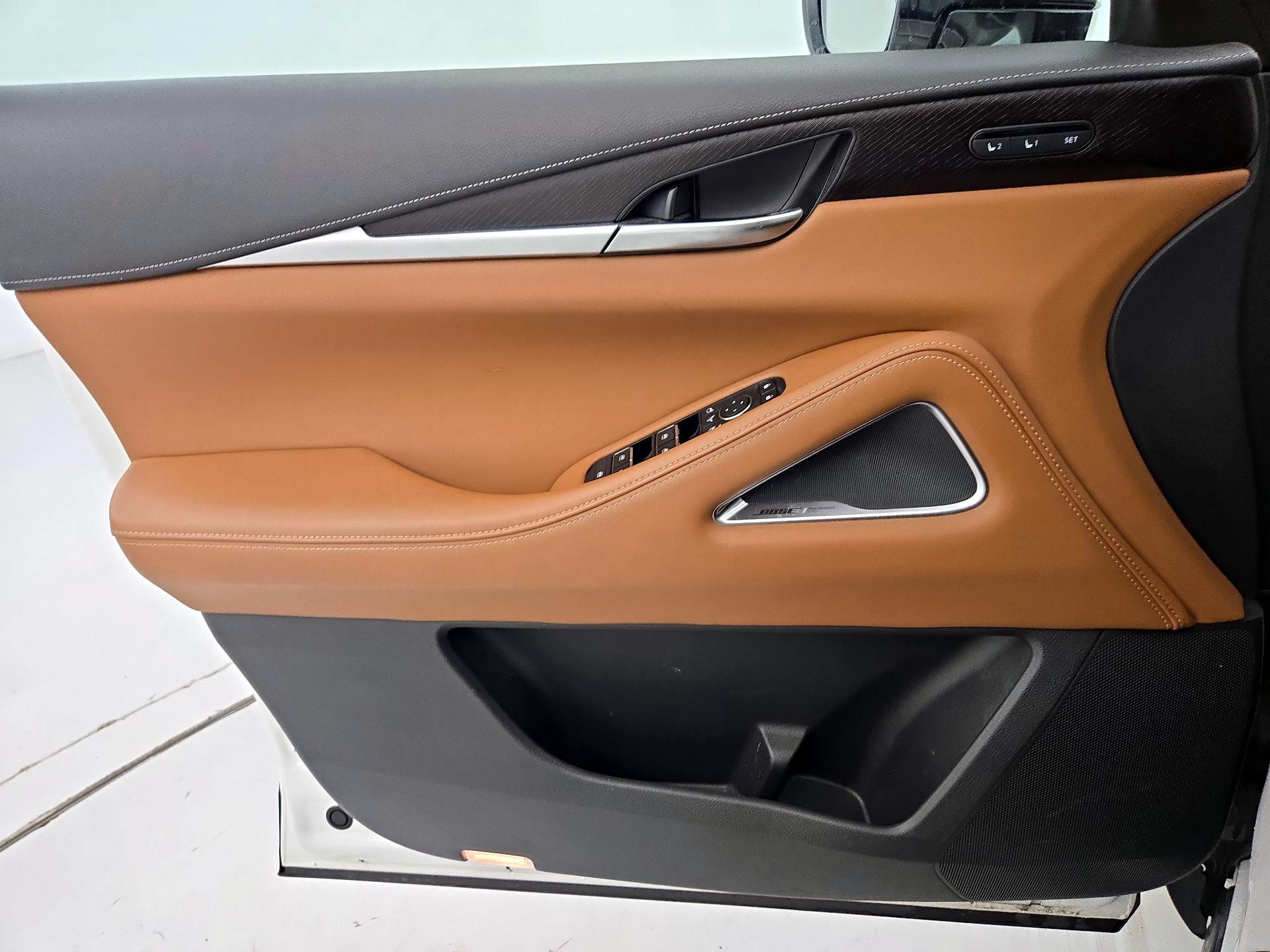 Thumbnail: 2023 INFINITI QX60 - 12