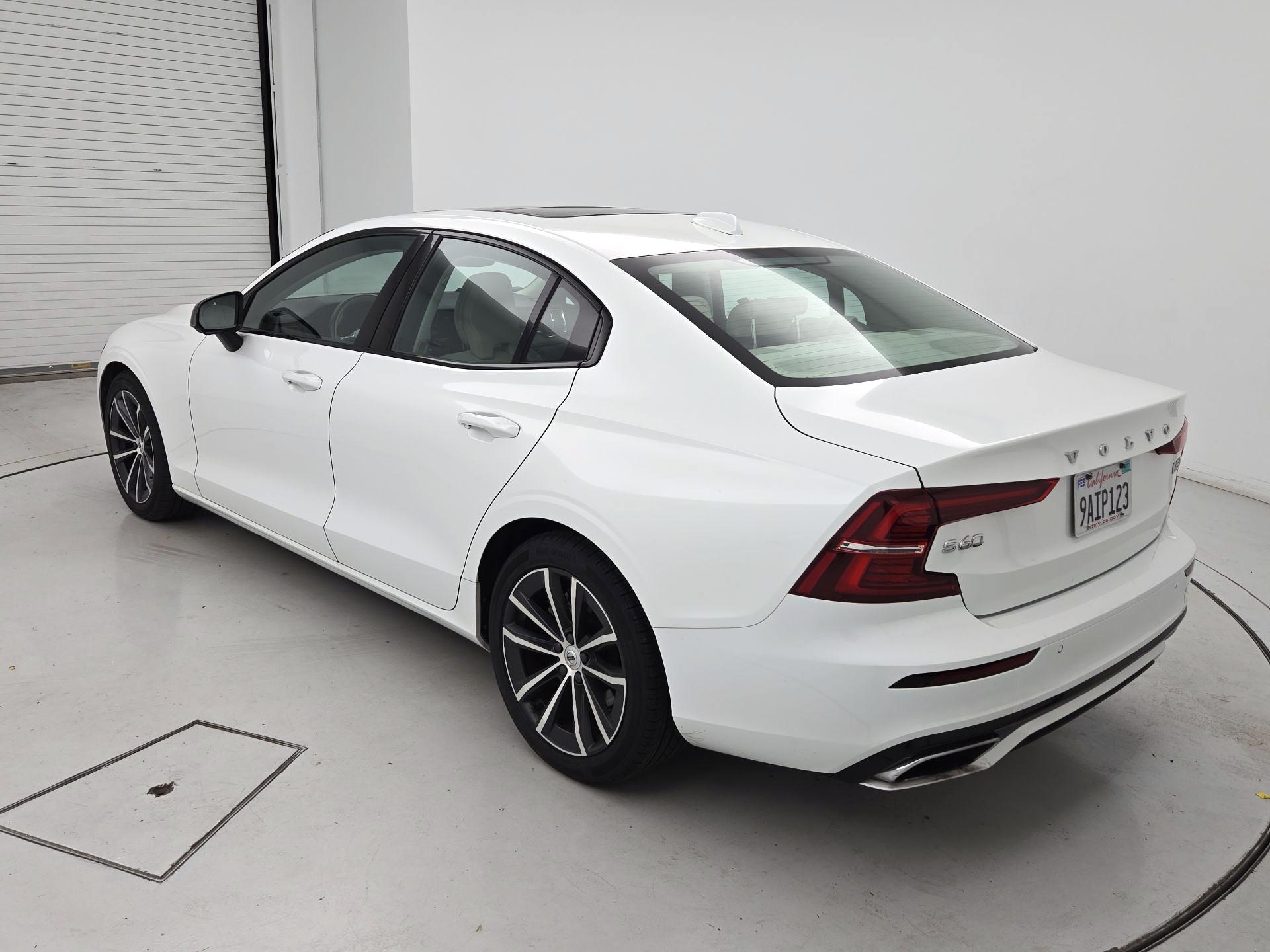 Thumbnail: 2022 Volvo S60 - 7