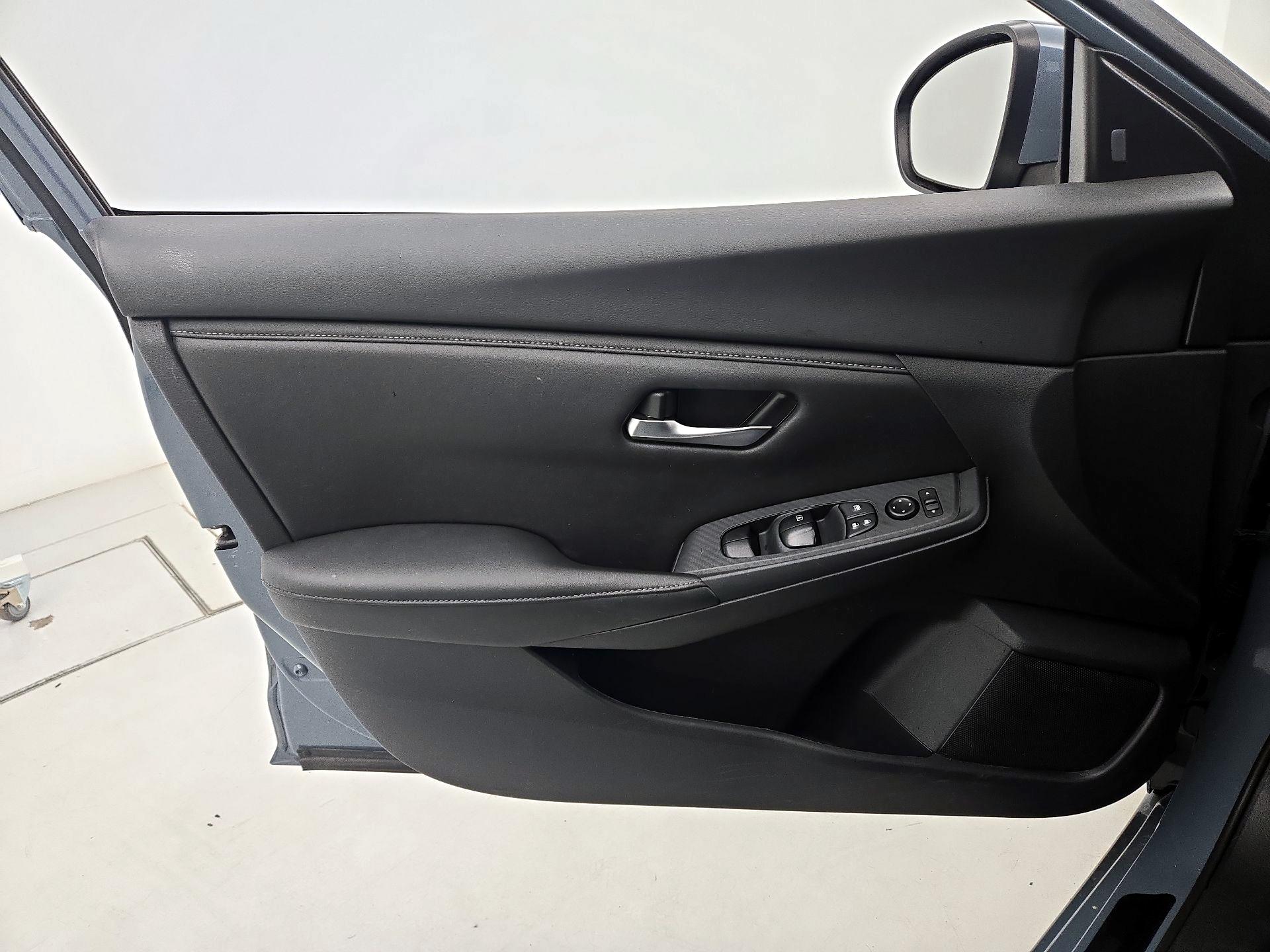 Thumbnail: 2024 Nissan Sentra - 12