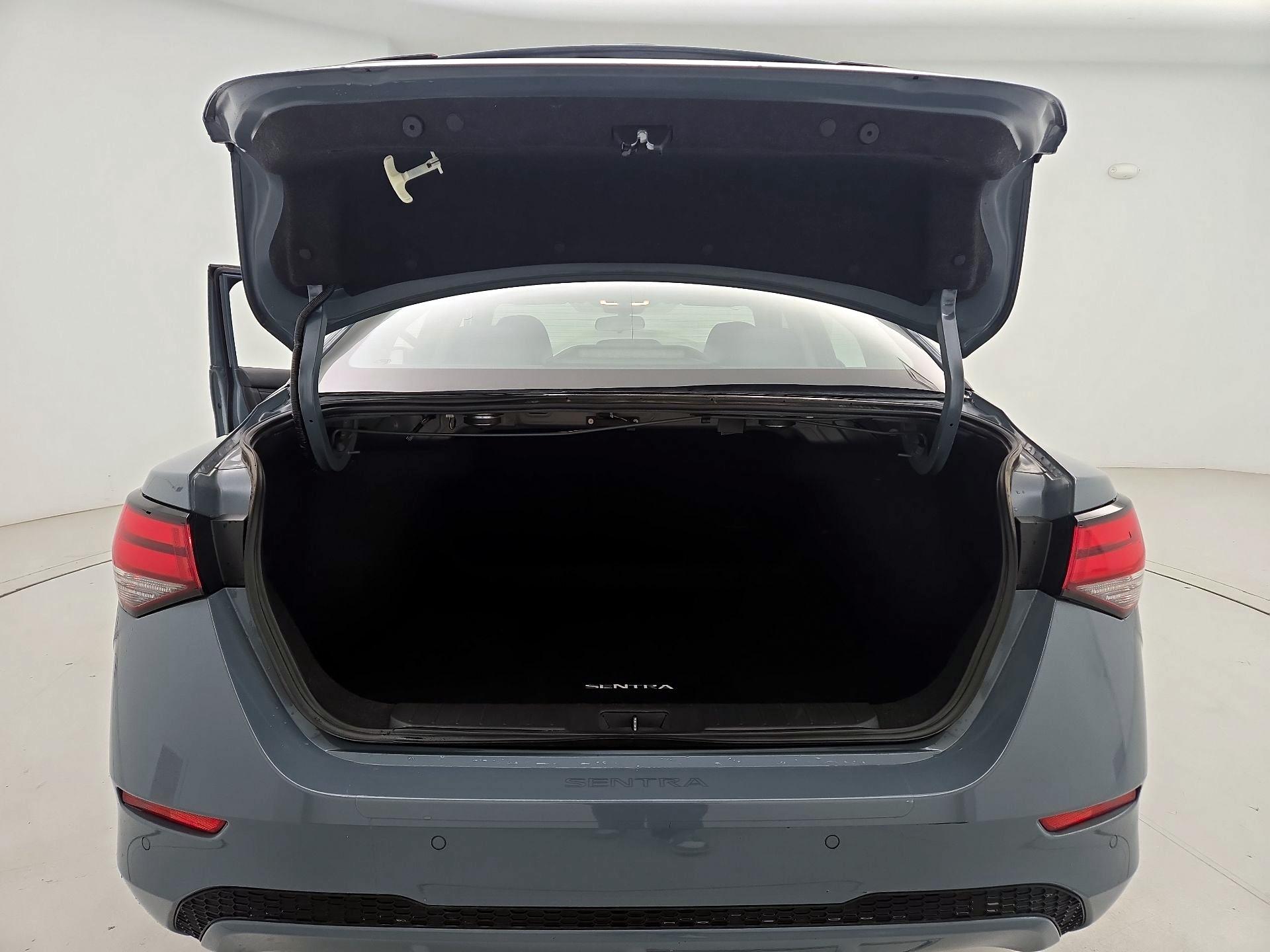Thumbnail: 2024 Nissan Sentra - 20