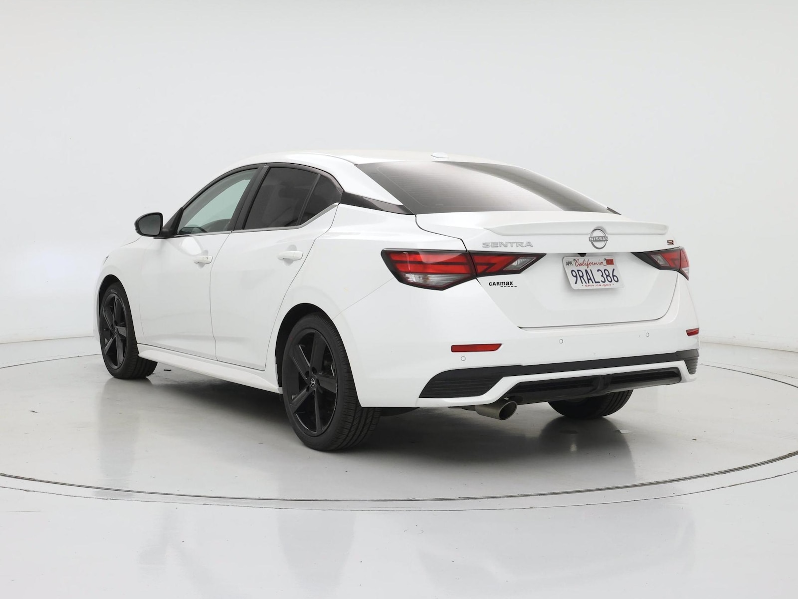 2024 Nissan Sentra SR - Photo 3
