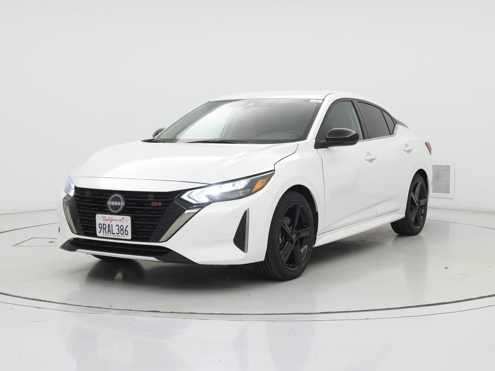 2024 Nissan Sentra SR - Photo 5