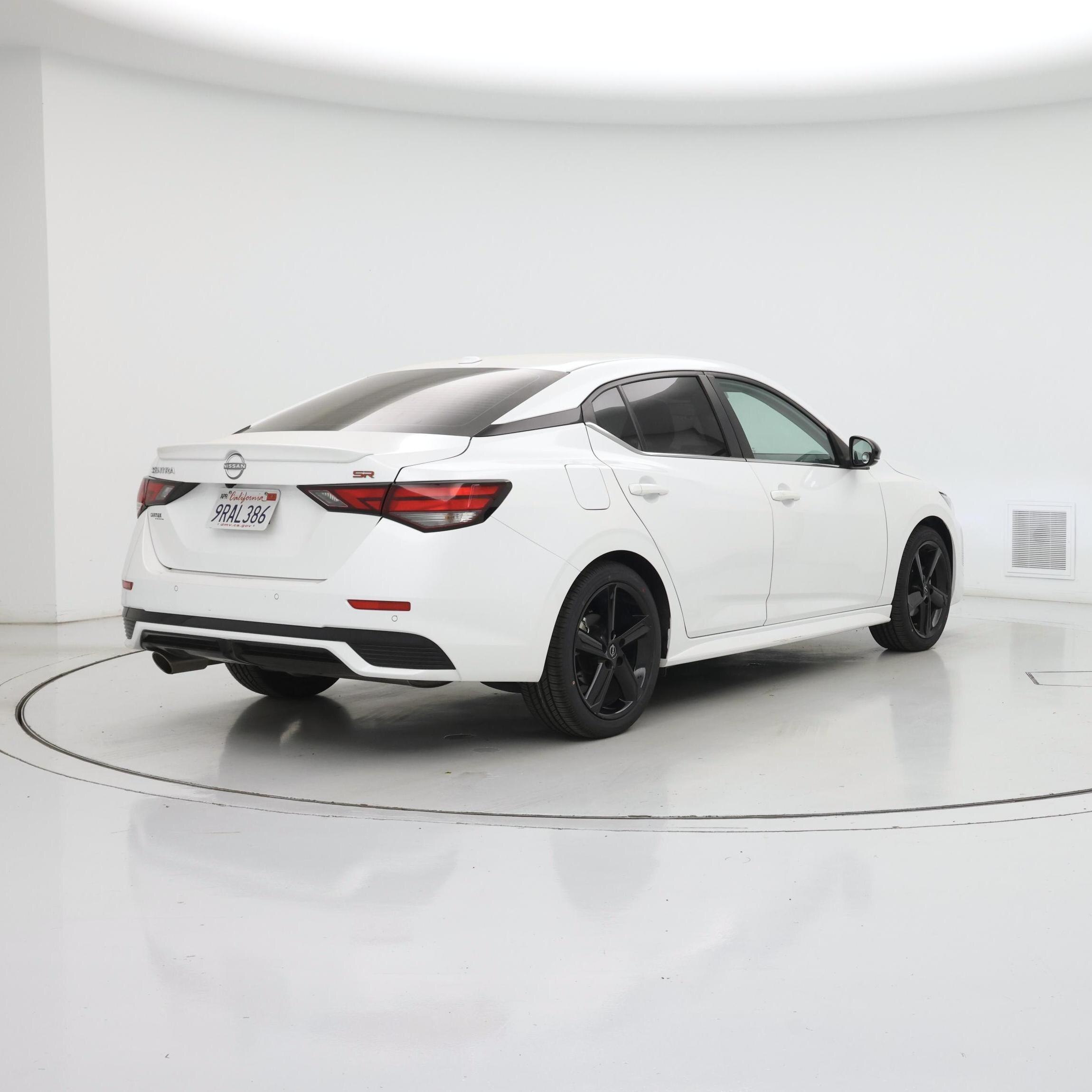 Thumbnail: 2024 Nissan Sentra - 8