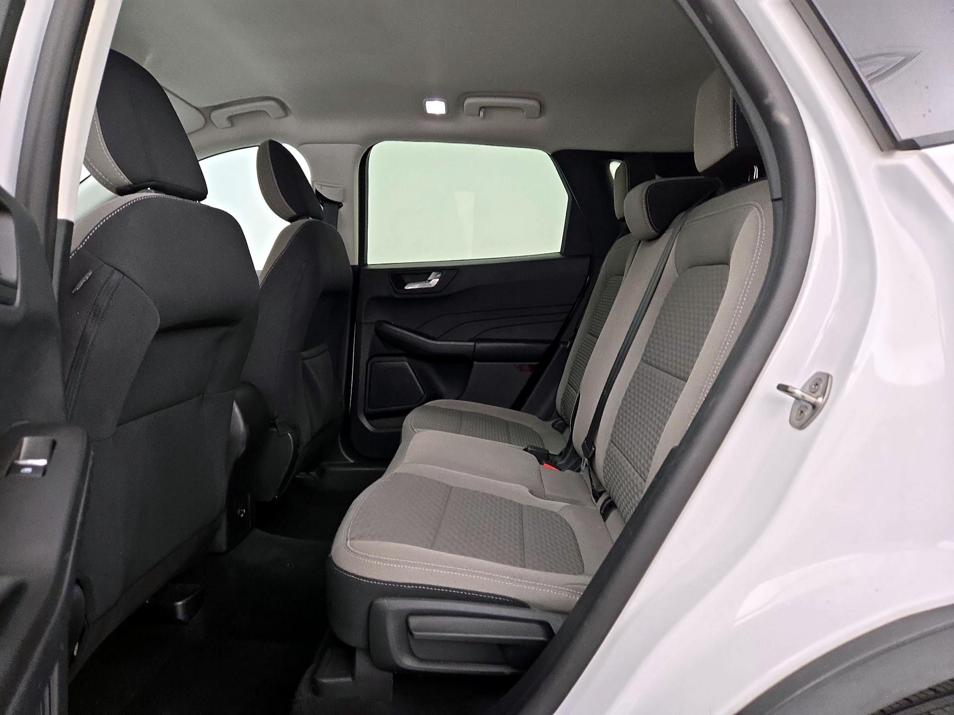 Thumbnail: 2021 Ford Escape - 17
