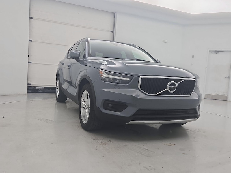 2021 Volvo XC40 T5 Momentum -
                  Las Vegas, NV