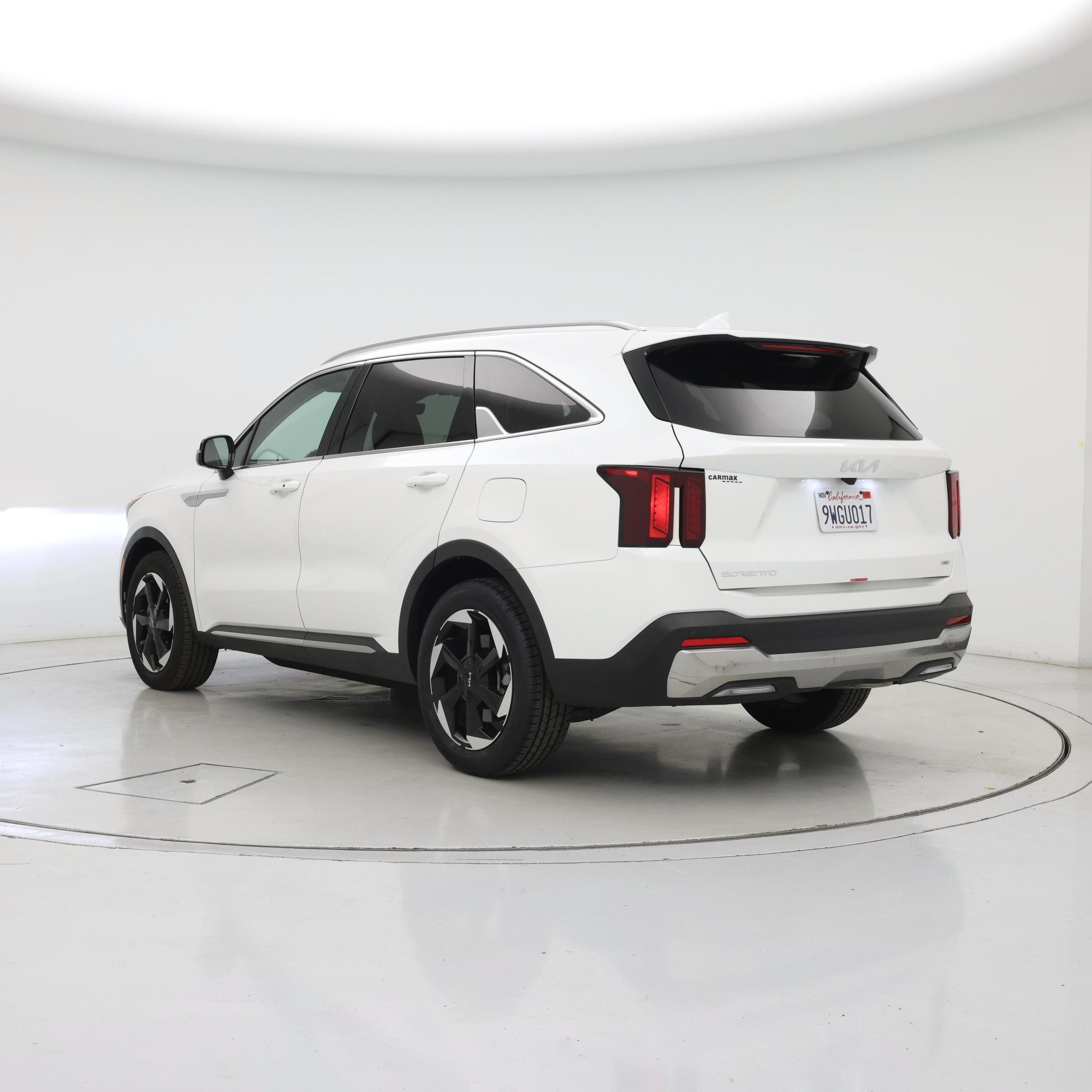 Thumbnail: 2025 Kia Sorento - 2