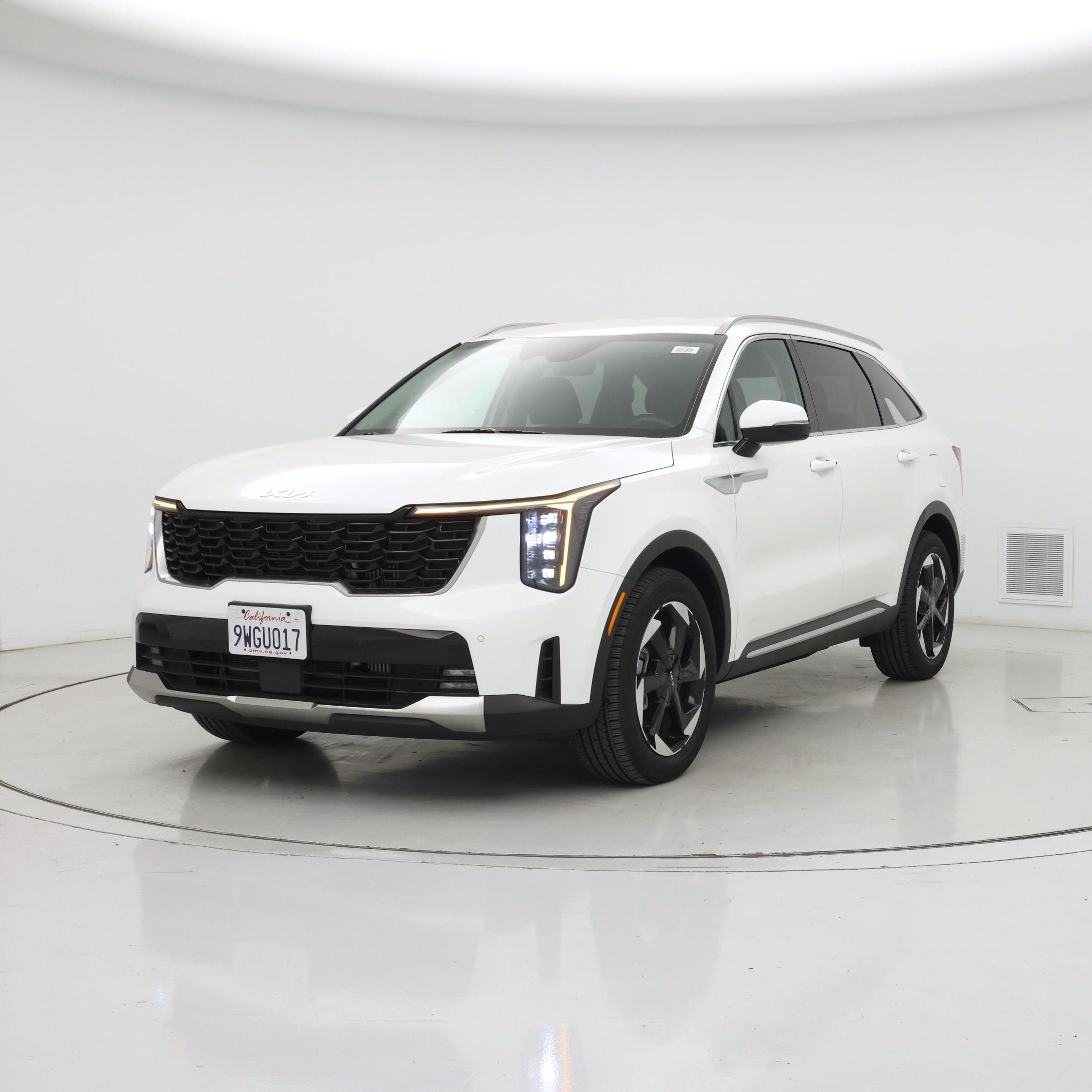 Thumbnail: 2025 Kia Sorento - 4